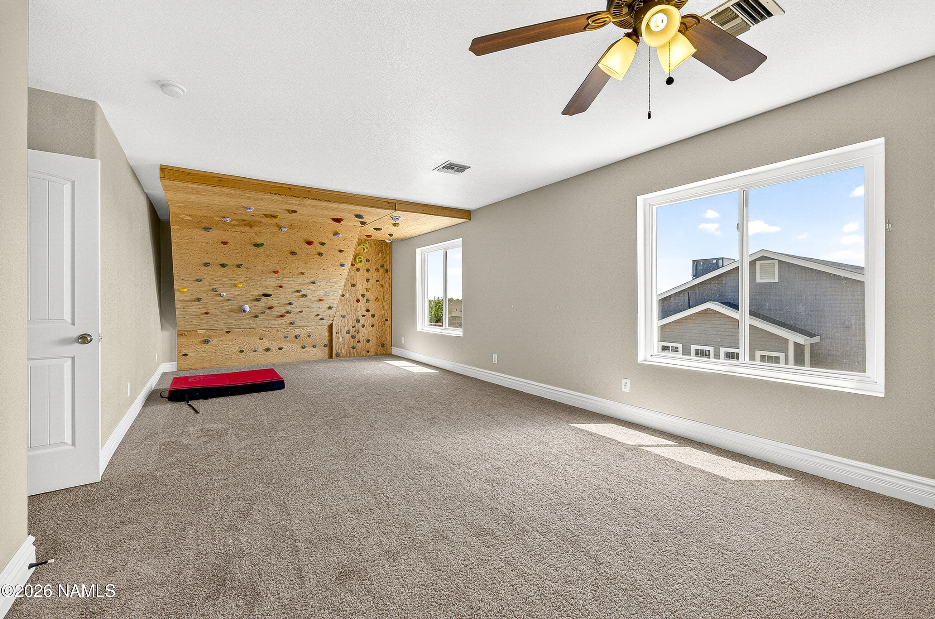  1914 Round House Drive, Winslow, AZ, 86047 - 物件實景