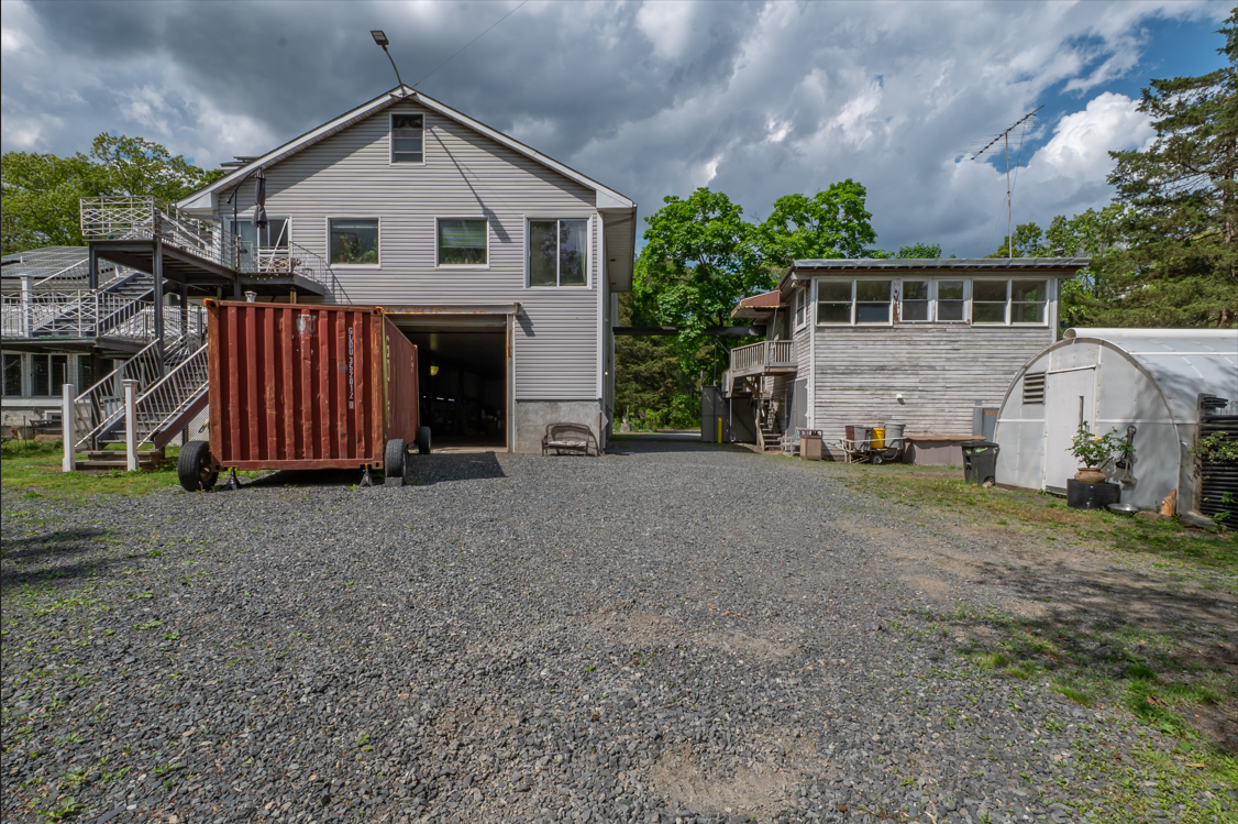 1215 - Old Bridge, New Jersey, 08857, United States, 4 Bedrooms Bedrooms, ,4 BathroomsBathrooms,Residential,For Sale,1810573