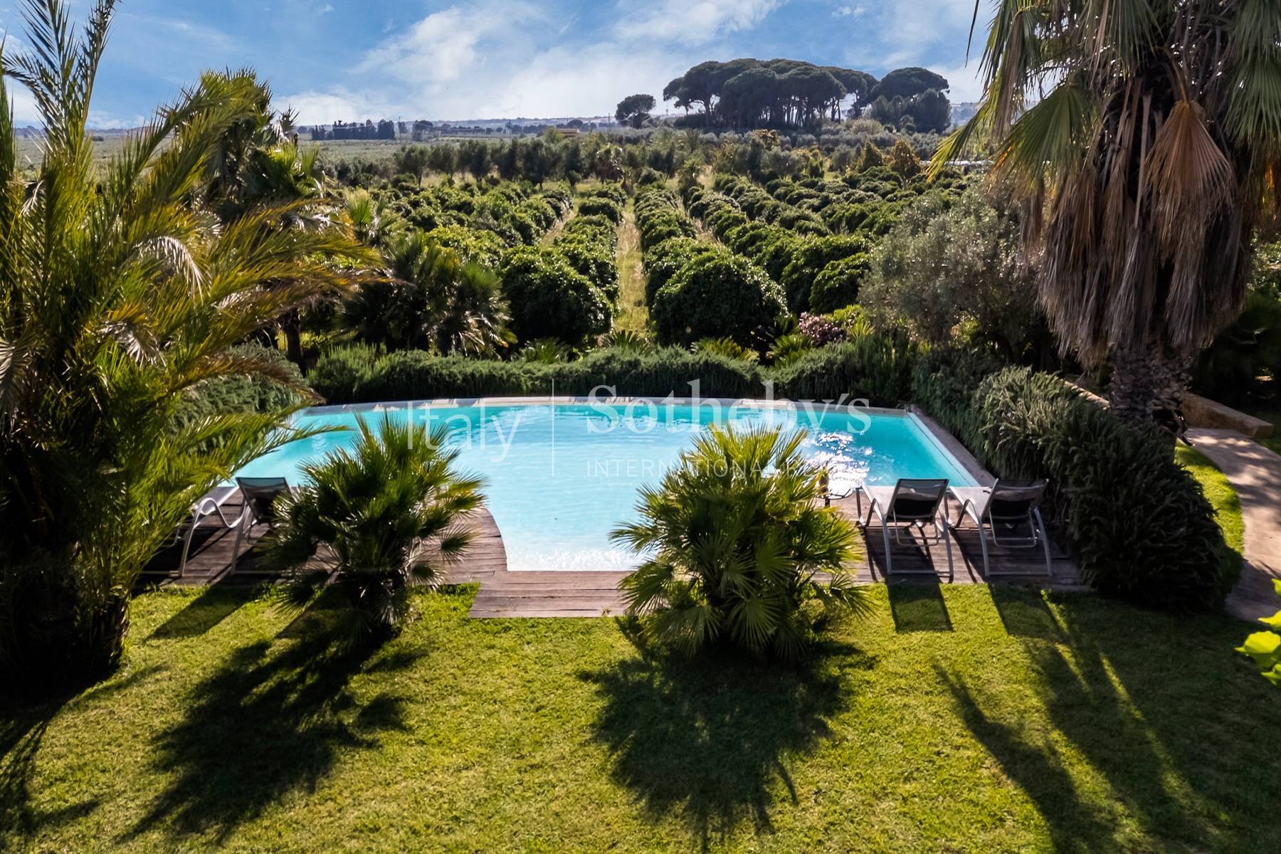  Private villa with pool - 物件實景