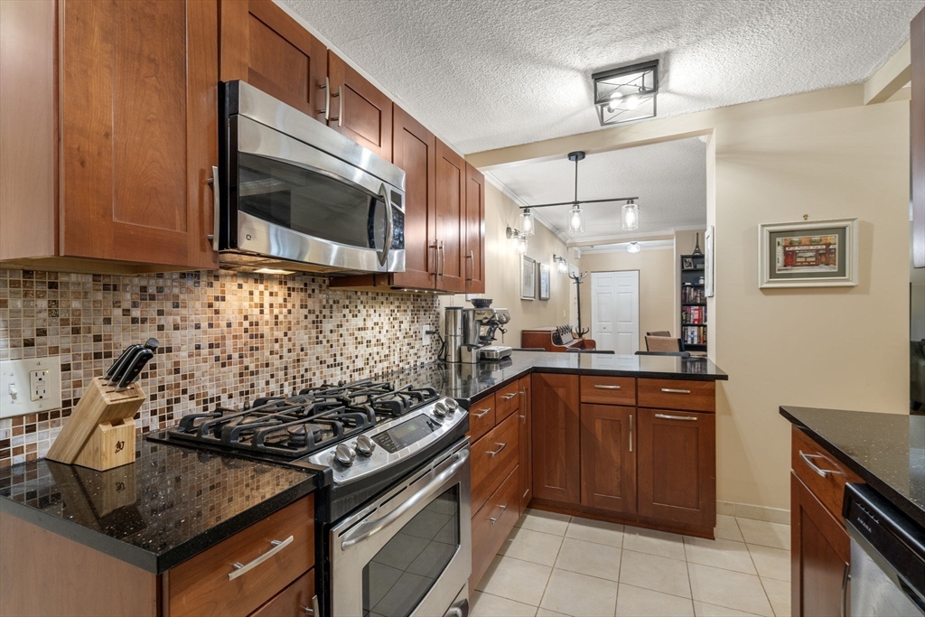 Brookline, Massachusetts, 02445, United States, 2 Bedrooms Bedrooms, ,2 BathroomsBathrooms,Residential,For Sale,1806291