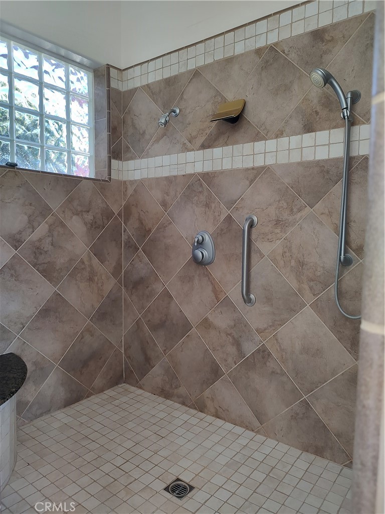 Templeton, California, 93465, United States, 4 Bedrooms Bedrooms, ,4 BathroomsBathrooms,Residential,For Sale,2006355