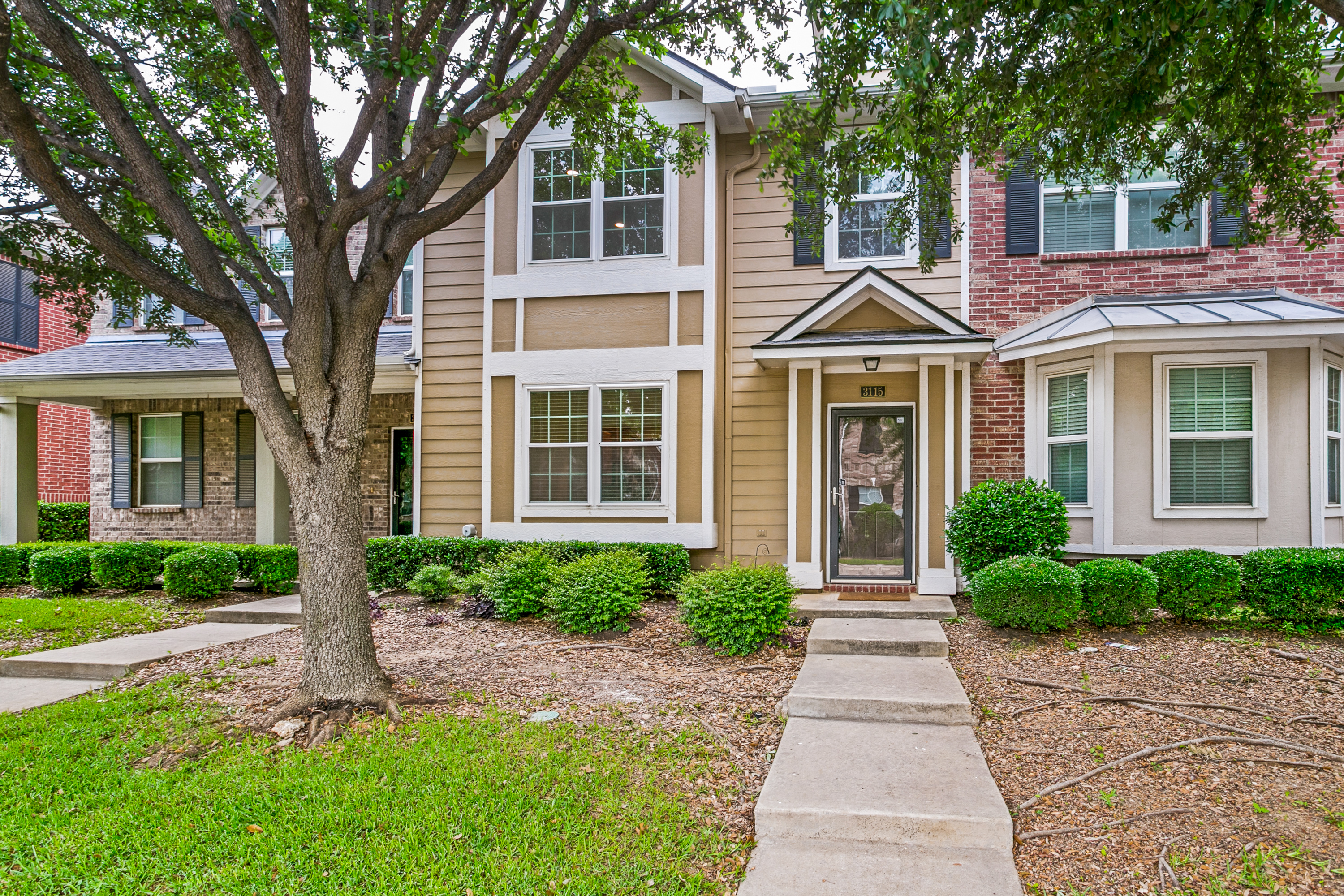  3115 Carlisle Street, Bedford, TX, 76021 - 物件實景