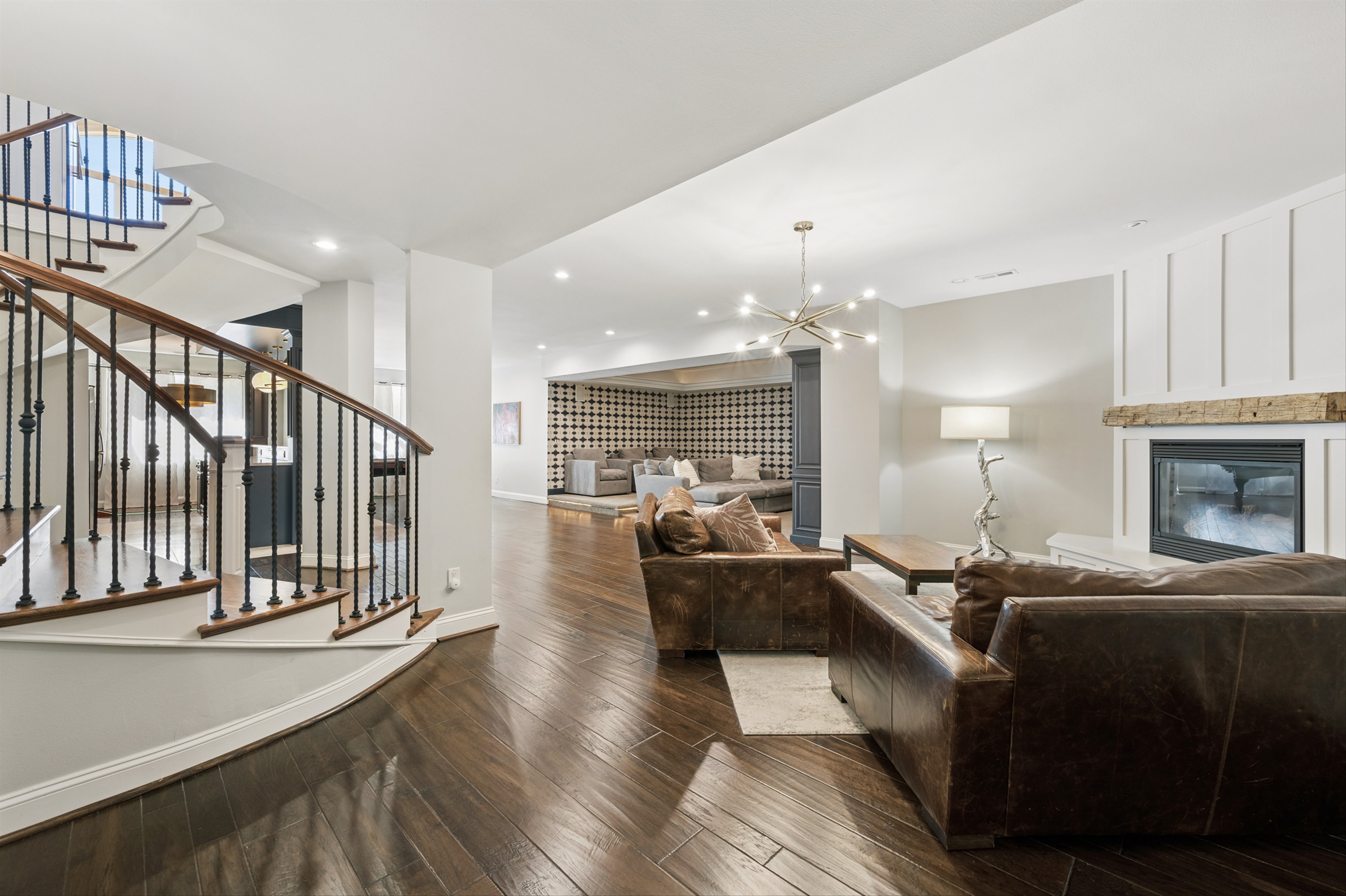  Remarkable Custom Residence - 物件實景