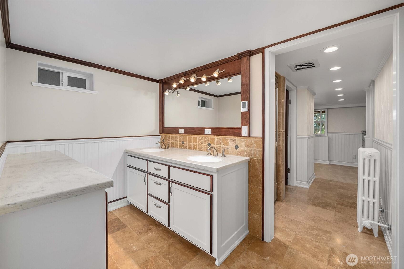 EDGEWOOD, Washington, 98372, United States, 3 Bedrooms Bedrooms, ,3 BathroomsBathrooms,Residential,For Sale,1950997