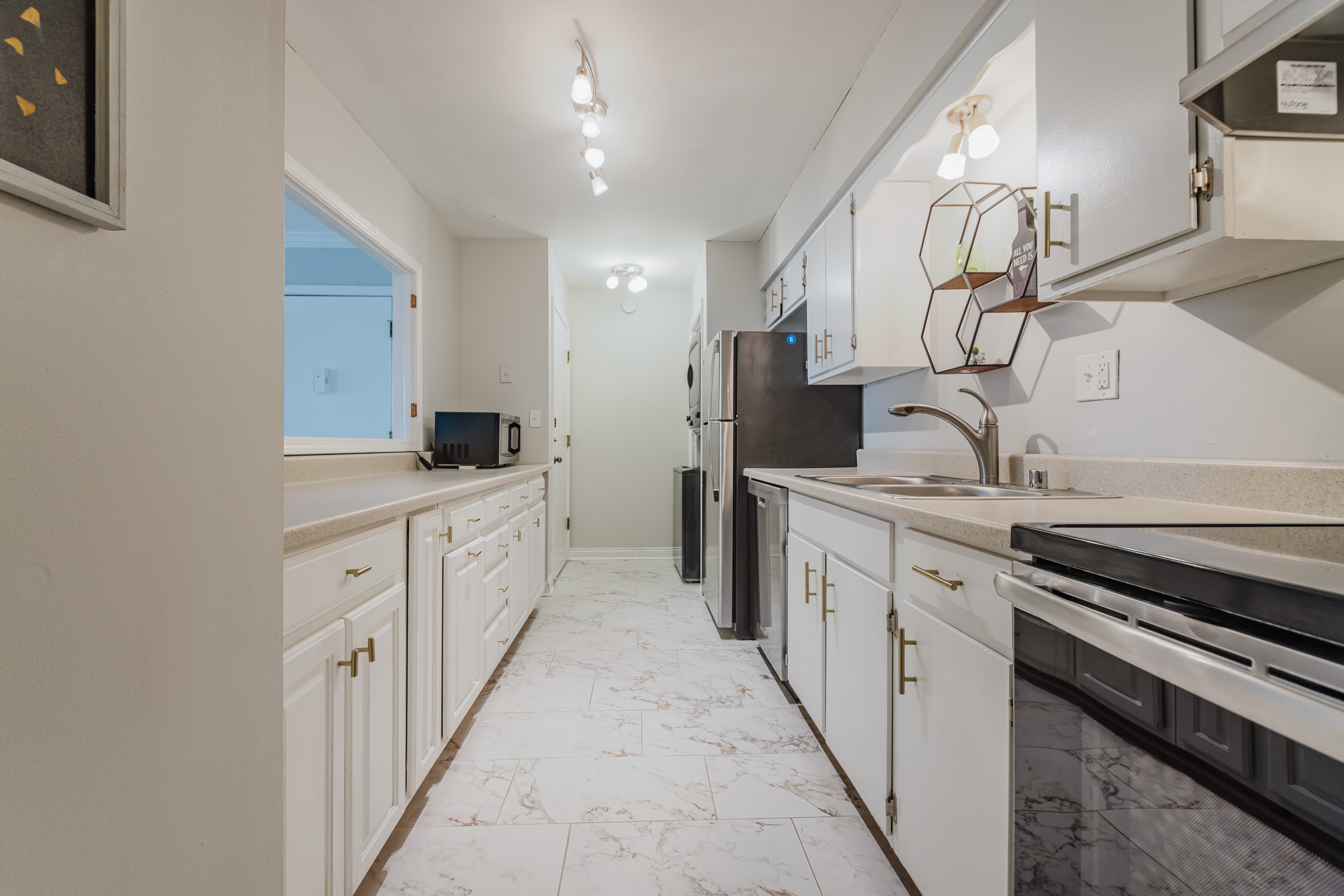  4701 Salisbury Square, Louisville, KY 40207 - 物件實景