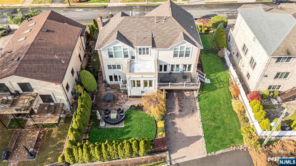 Cliffside Park, New Jersey, 07010, United States, 4 Bedrooms Bedrooms, ,5 BathroomsBathrooms,Residential,For Sale,1998497