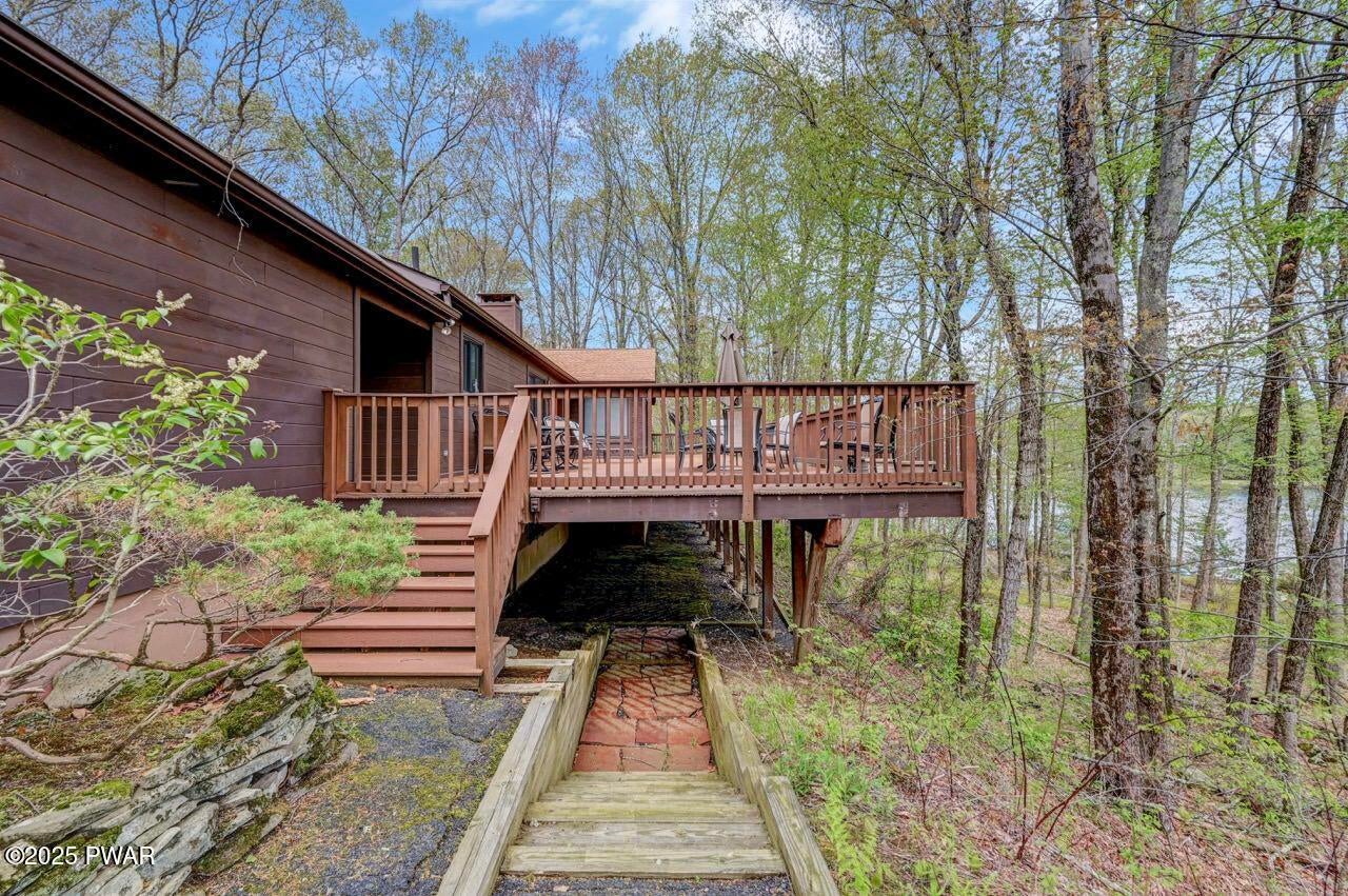 Lords Valley, Pennsylvania, 18428, United States, 5 Bedrooms Bedrooms, ,3 BathroomsBathrooms,Residential,For Sale,1977416