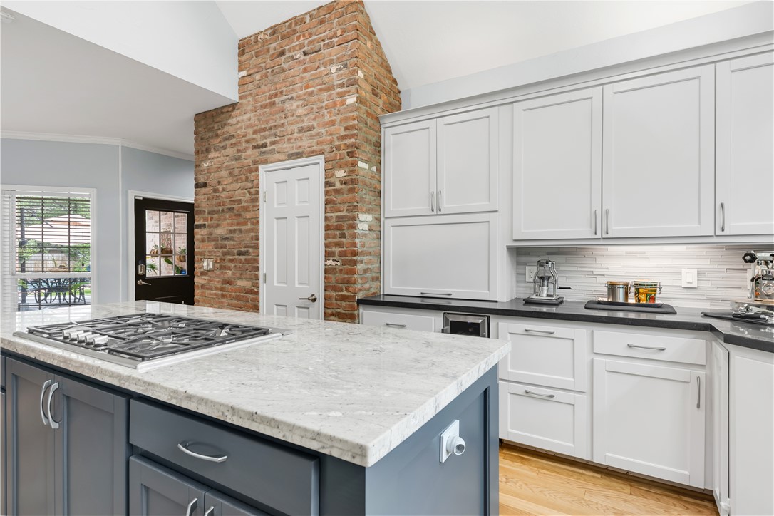 College Station, Texas, 77845, United States, 4 Bedrooms Bedrooms, ,4 BathroomsBathrooms,Residential,For Sale,1935327