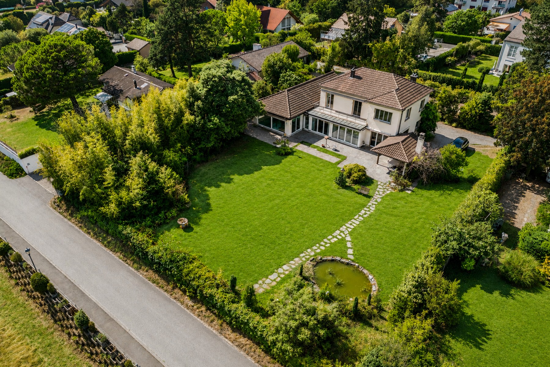  A magnificent family home in a unique setting - 物件實景