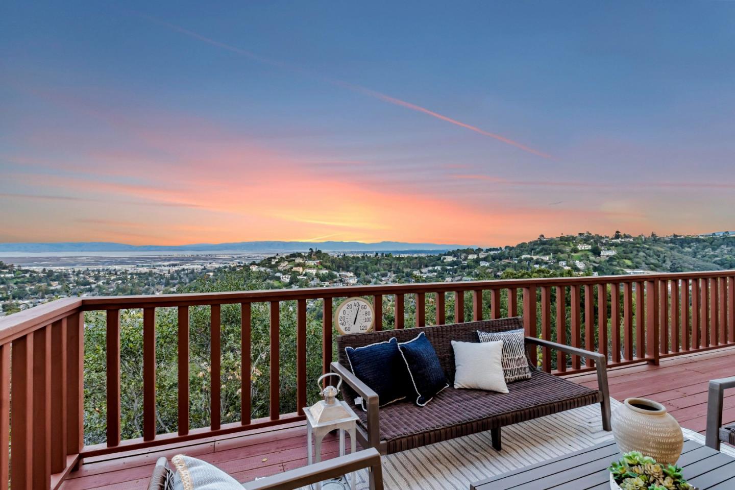 San Carlos, California, 94070, United States, 5 Bedrooms Bedrooms, ,5 BathroomsBathrooms,Residential,For Sale,1700172