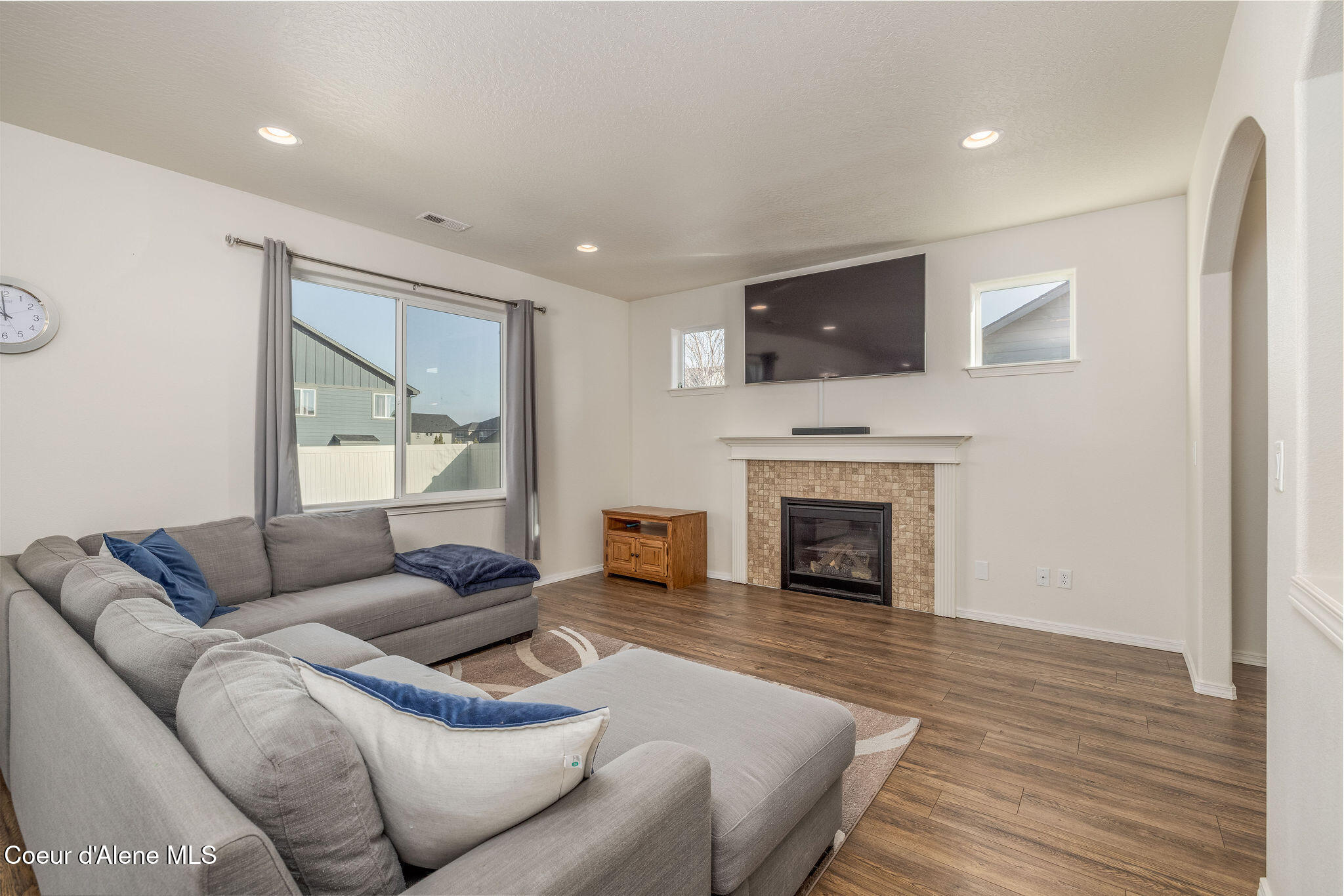 Post Falls, Idaho, 83854, United States, 3 Bedrooms Bedrooms, ,2 BathroomsBathrooms,Residential,For Sale,1996054