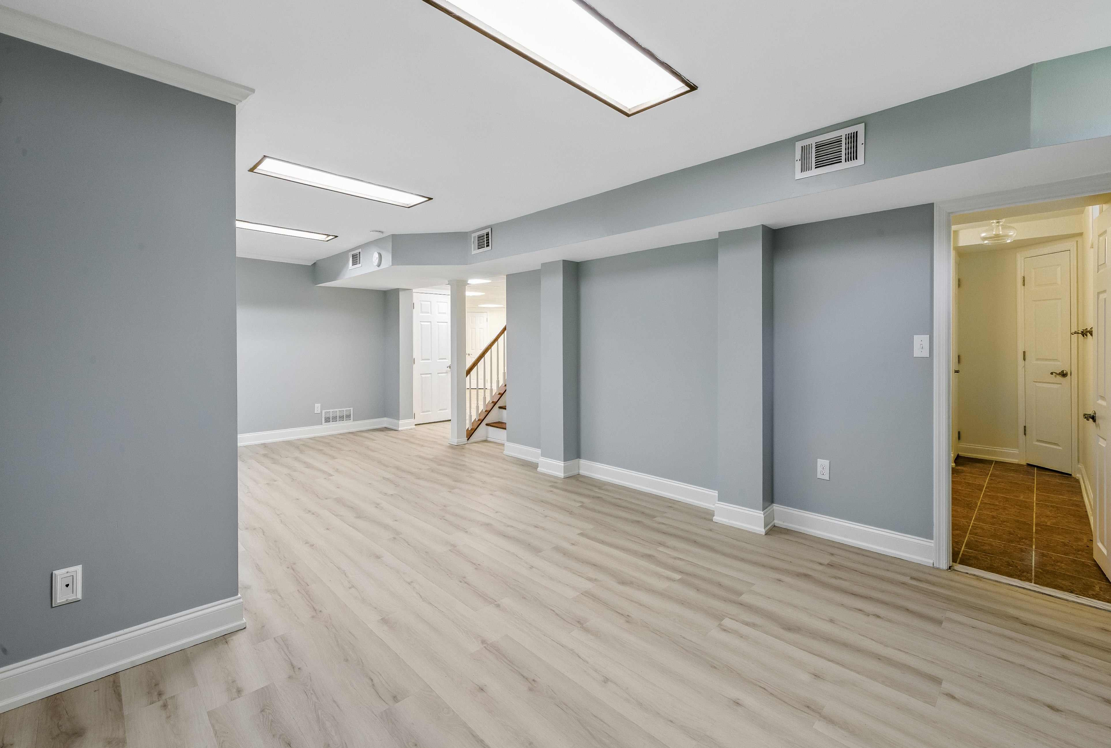 NORTHFIELD, New Jersey, 08225, United States, 4 Bedrooms Bedrooms, ,3 BathroomsBathrooms,Residential,For Sale,1916382