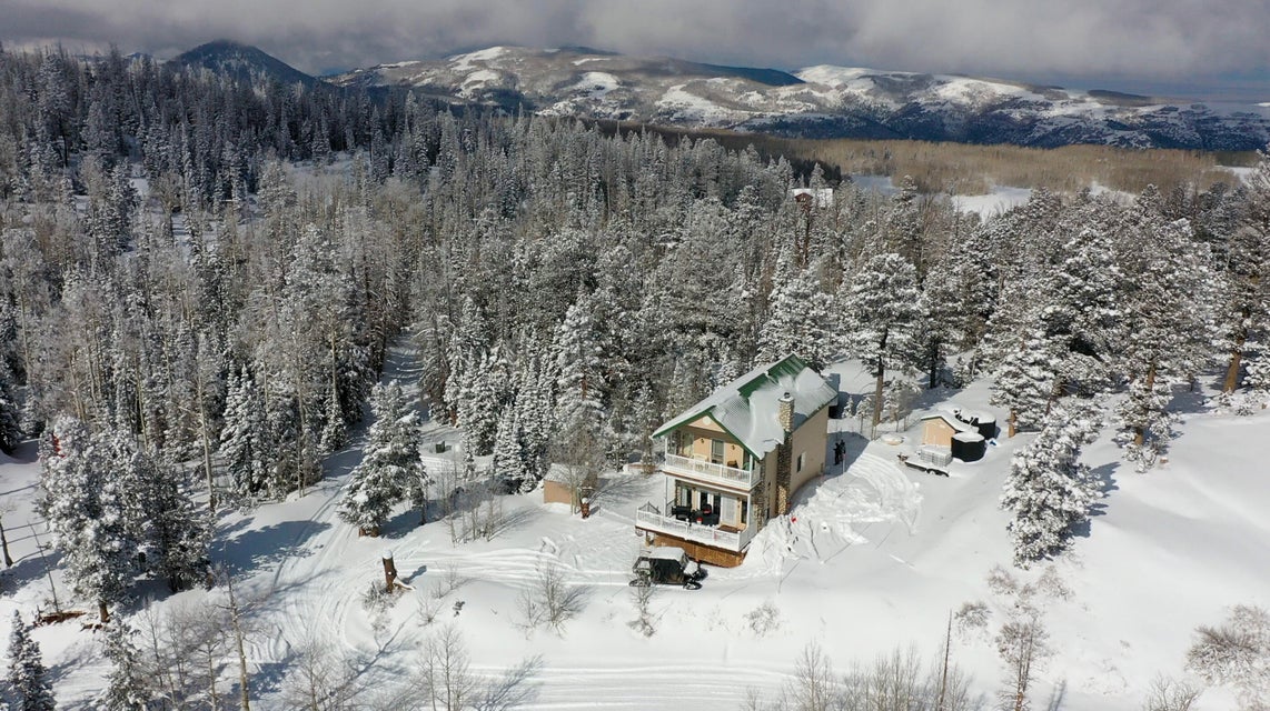 Brian Head, Utah, 84719, United States, 5 Bedrooms Bedrooms, ,3 BathroomsBathrooms,Residential,For Sale,1951004