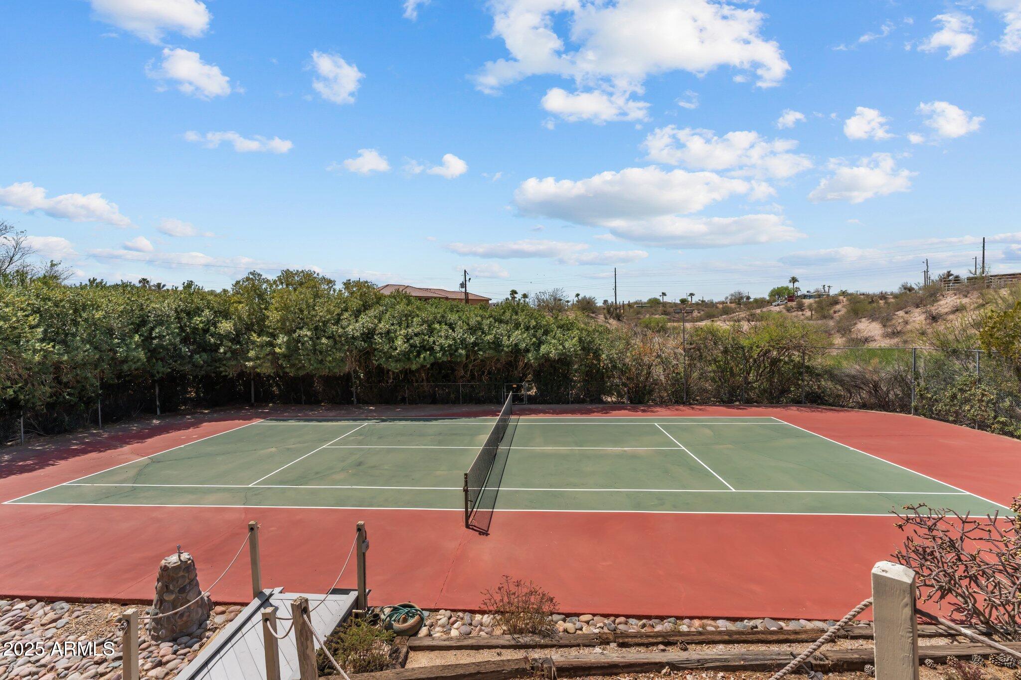 Wickenburg, Arizona, 85390, United States, 4 Bedrooms Bedrooms, ,3 BathroomsBathrooms,Residential,For Sale,1973921