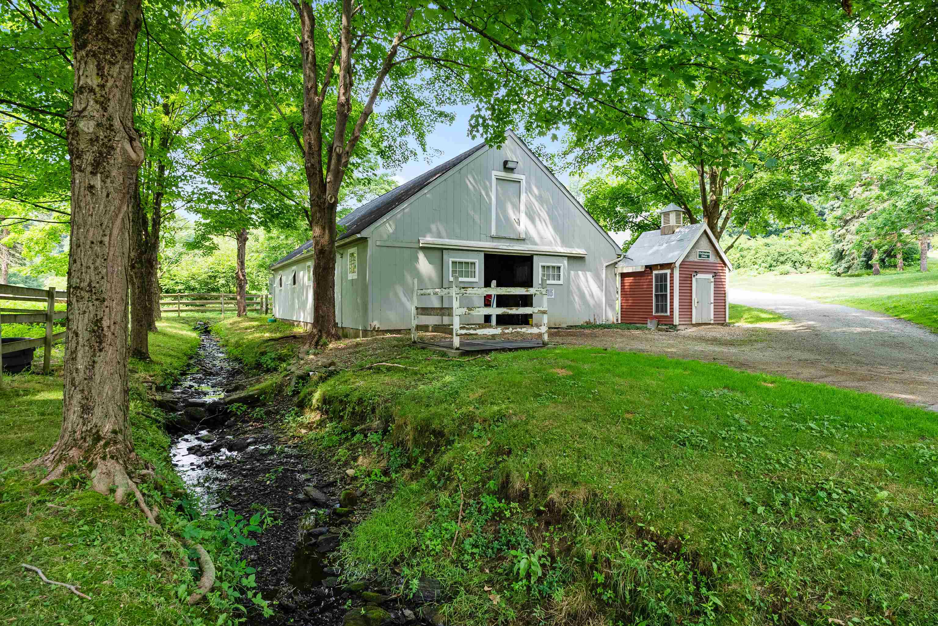 Hollis, New Hampshire, 03049, United States, 7 Bedrooms Bedrooms, ,5 BathroomsBathrooms,Residential,For Sale,1934449