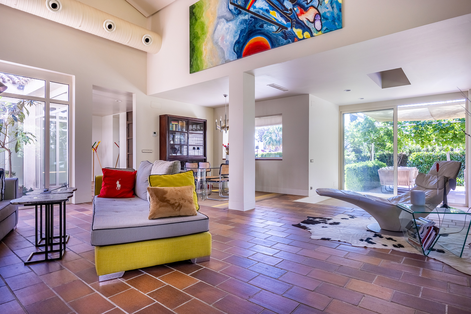  Designer detached house with pool in private development - 物件實景