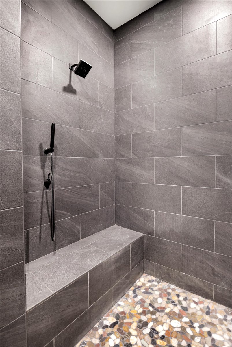 Long Branch, Texas, 75669, United States, 4 Bedrooms Bedrooms, ,4 BathroomsBathrooms,Residential,For Sale,1908688