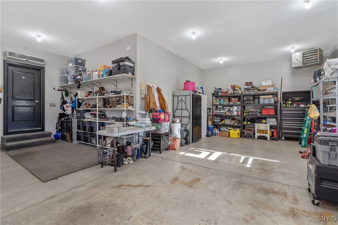 Oswego, New York, 13126, United States, 4 Bedrooms Bedrooms, ,4 BathroomsBathrooms,Residential,For Sale,1987405