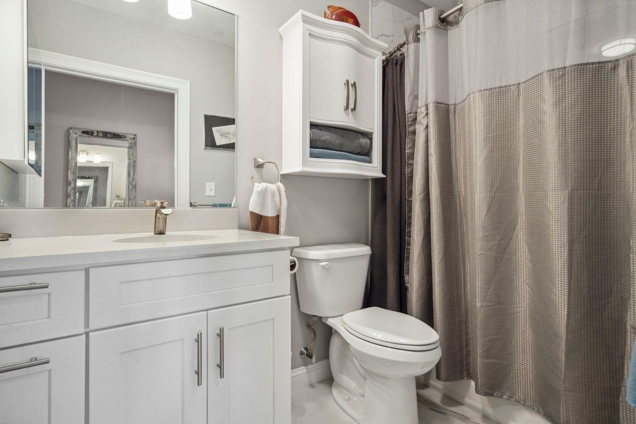 Hampton, New Hampshire, 03842, United States, 2 Bedrooms Bedrooms, ,2 BathroomsBathrooms,Residential,For Sale,1828378