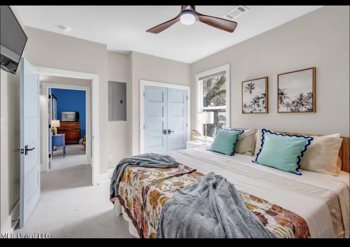 Bay Saint Louis, Mississippi, 39520, United States, 2 Bedrooms Bedrooms, ,2 BathroomsBathrooms,Residential,For Sale,1968708