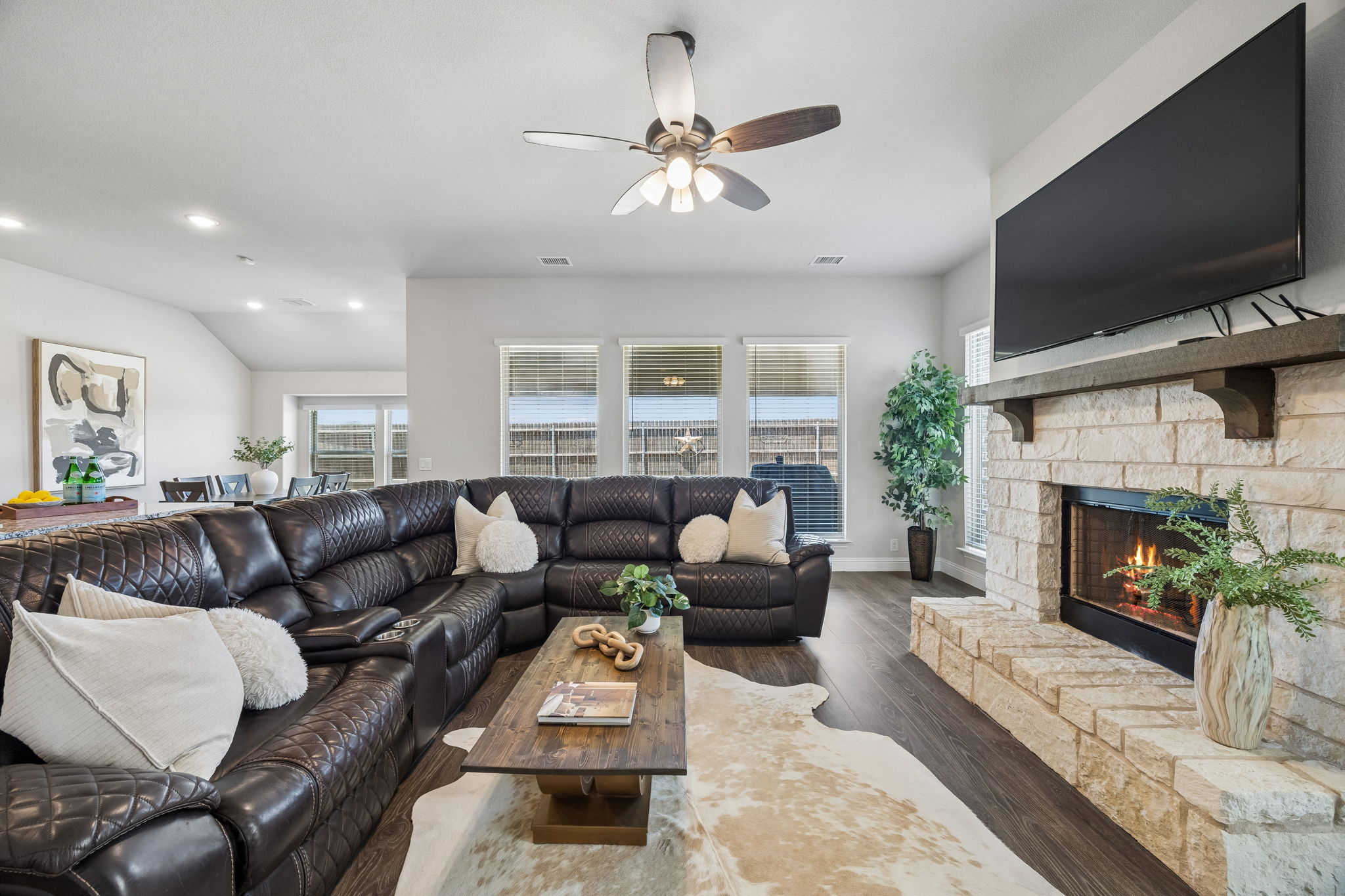  1005 Longbow Lane, Crowley, TX, 76036 - 物件實景