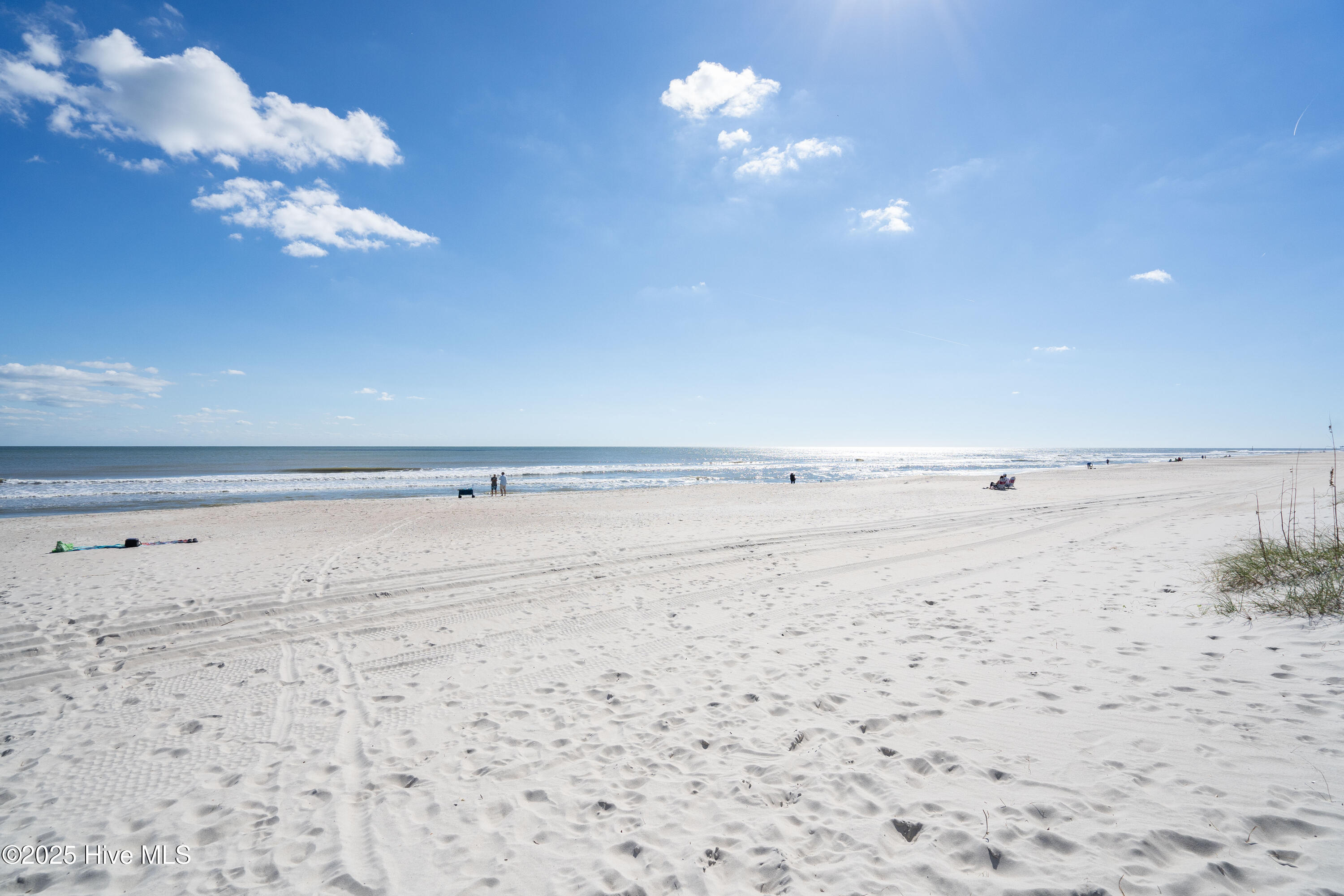Carolina Beach, North Carolina, 28428, United States, 4 Bedrooms Bedrooms, ,6 BathroomsBathrooms,Residential,For Sale,1828584