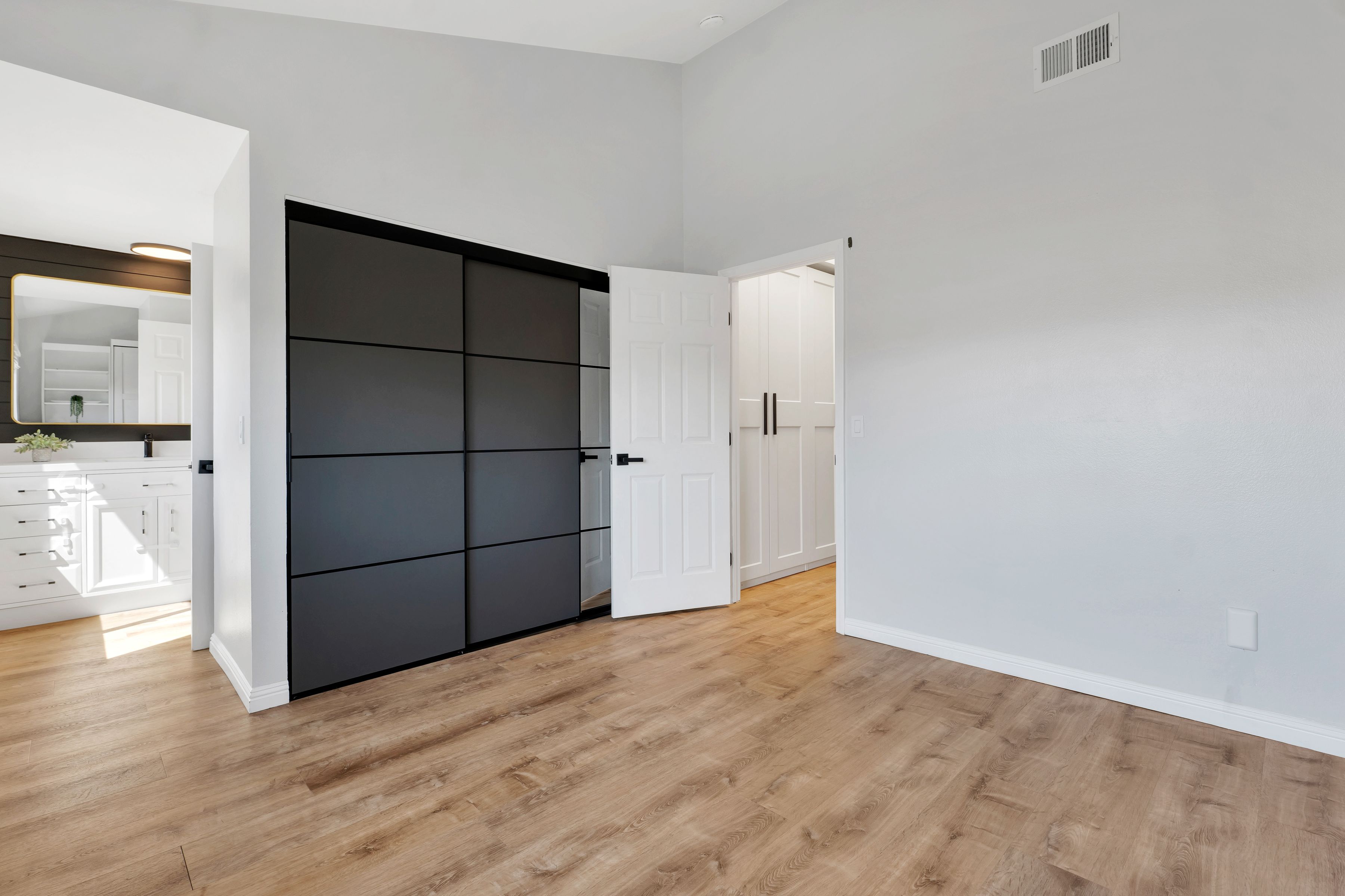  2445 Chandler Avenue, #3, Simi Valley - 物件實景
