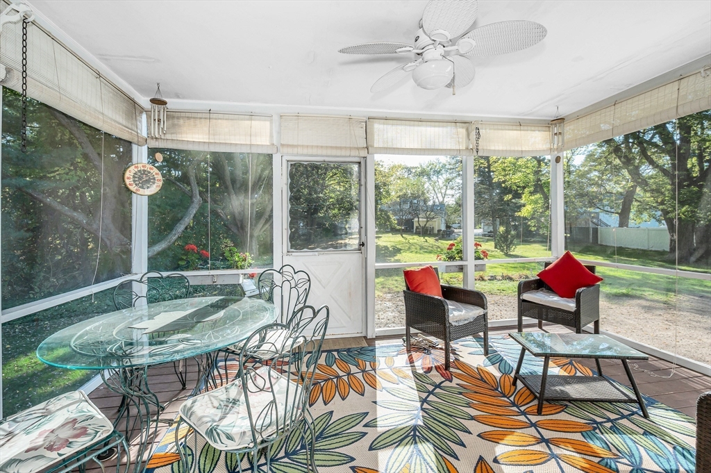 Tewksbury, Massachusetts, 01876, United States, 3 Bedrooms Bedrooms, ,1 BathroomBathrooms,Residential,For Sale,1973769