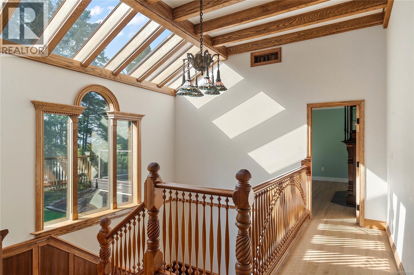 NORTH SAANICH, British Columbia, V8L 5P8, CA, 7 Bedrooms Bedrooms, ,10 BathroomsBathrooms,Residential,For Sale,1950627