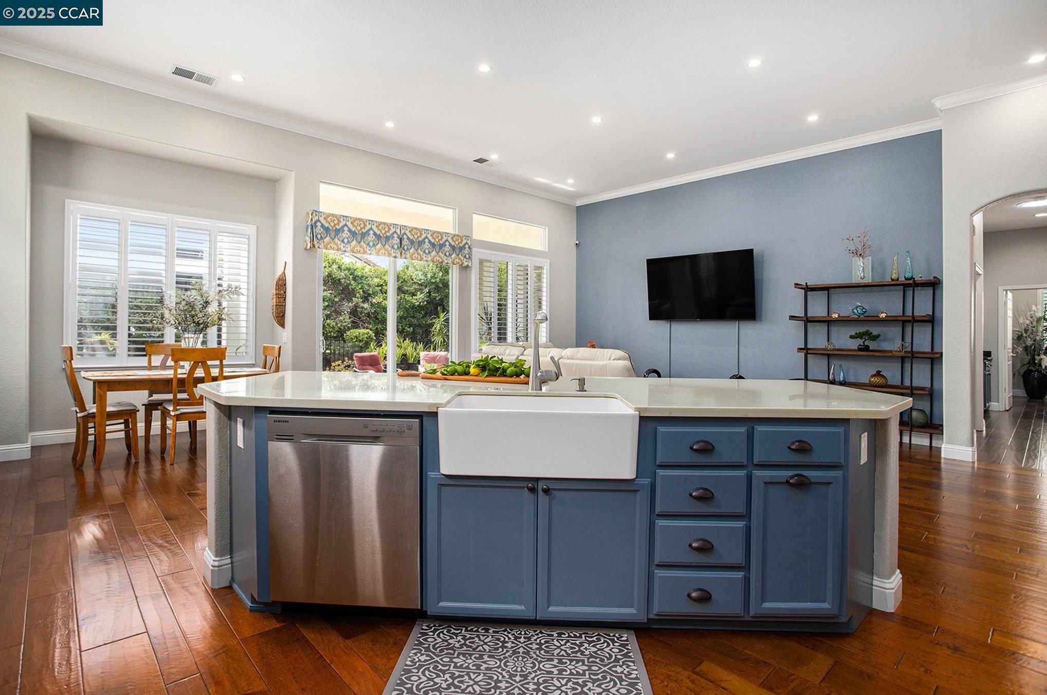 Brentwood, California, 94513, United States, 2 Bedrooms Bedrooms, ,2 BathroomsBathrooms,Residential,For Sale,1950849
