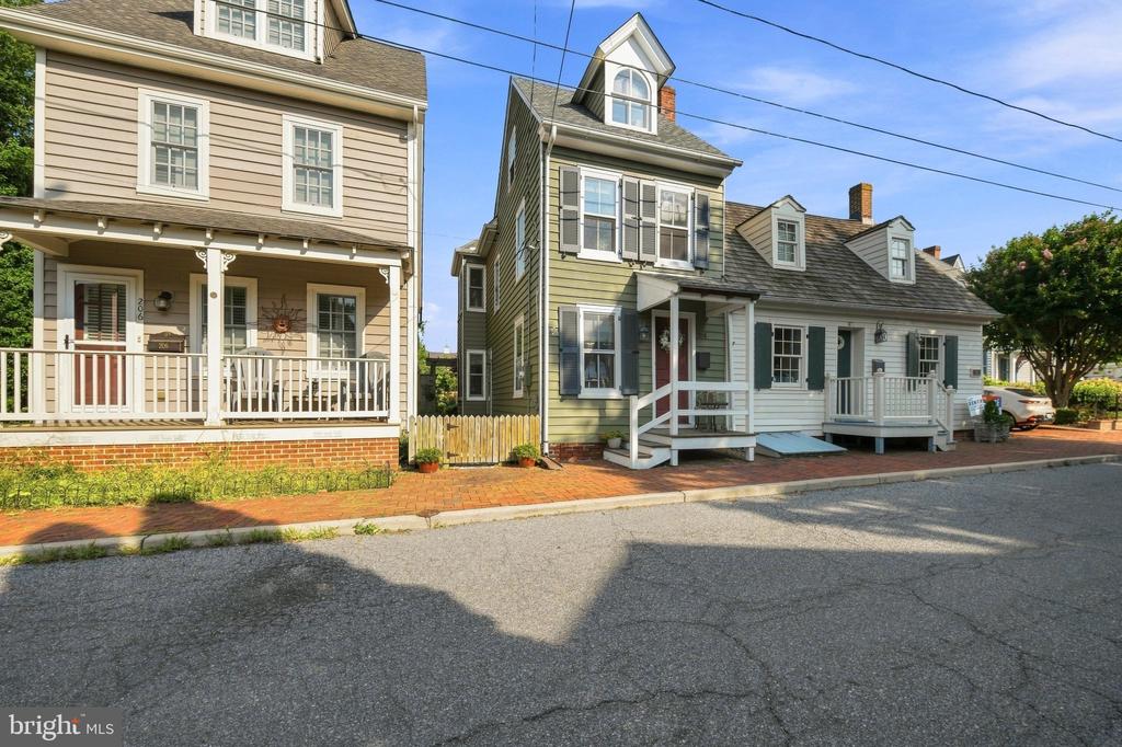 Water St, Chestertown, MD 21620