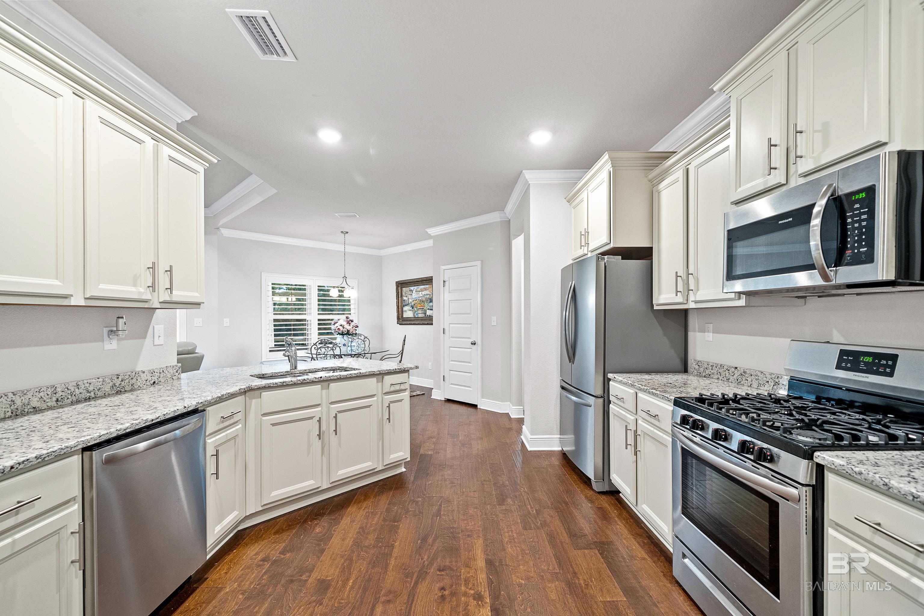 Gulf Shores, Alabama, 36542, United States, 3 Bedrooms Bedrooms, ,2 BathroomsBathrooms,Residential,For Sale,1956967