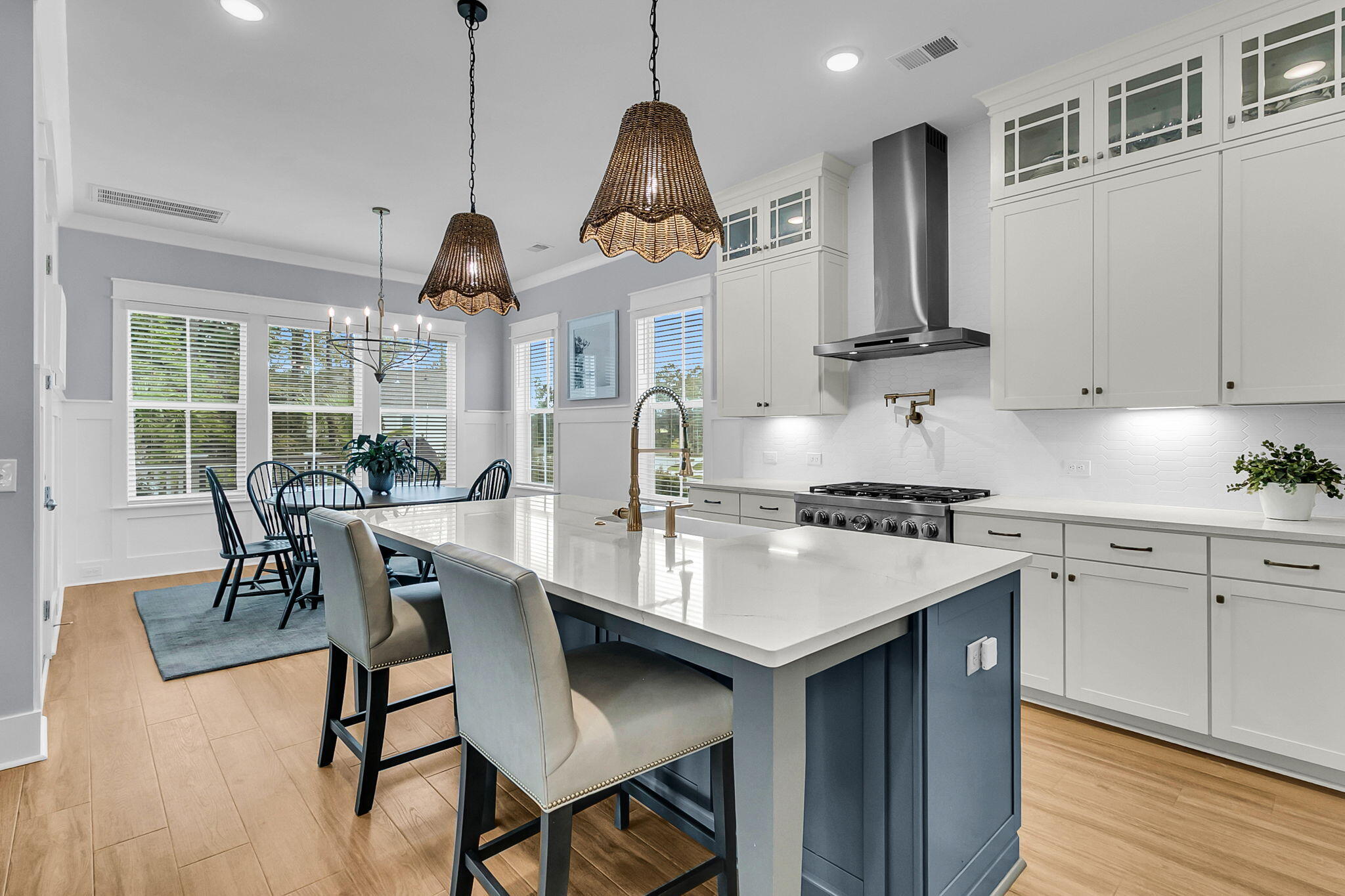 Charleston, South Carolina, 29492, United States, 4 Bedrooms Bedrooms, ,4 BathroomsBathrooms,Residential,For Sale,1979260