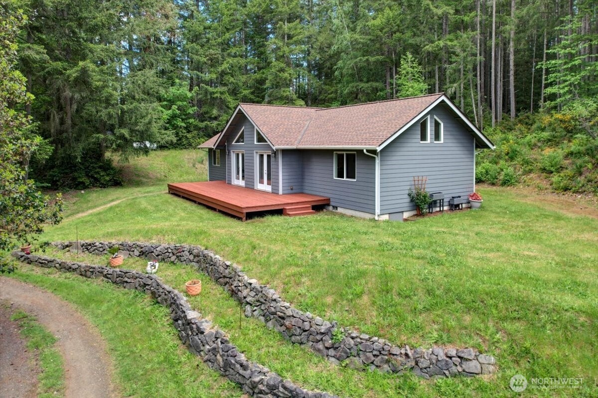 Port Orchard, Washington, 98367, United States, 3 Bedrooms Bedrooms, ,2 BathroomsBathrooms,Residential,For Sale,1828353