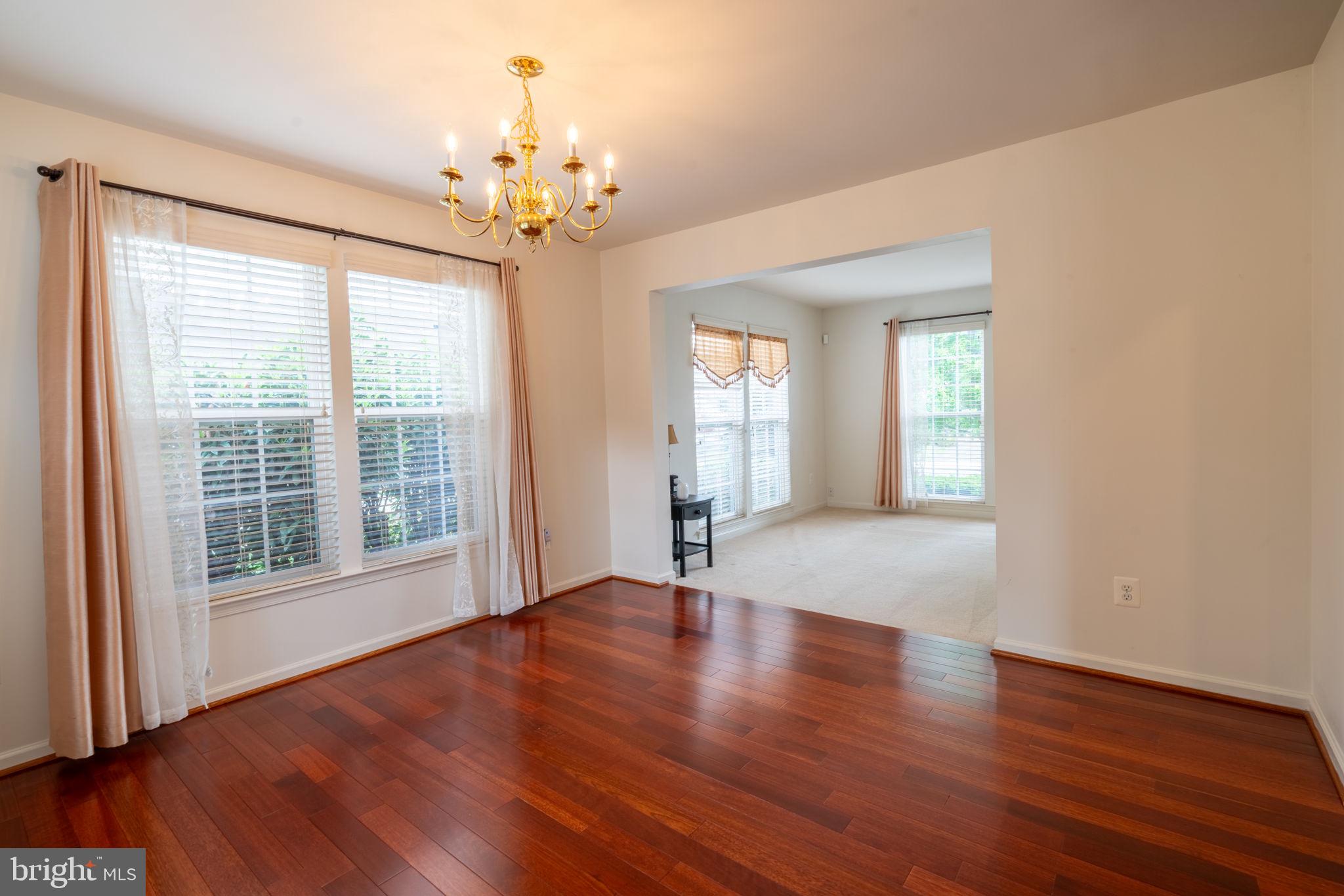 Bealeton, Virginia, 22712, United States, 4 Bedrooms Bedrooms, ,4 BathroomsBathrooms,Residential,For Sale,1928510