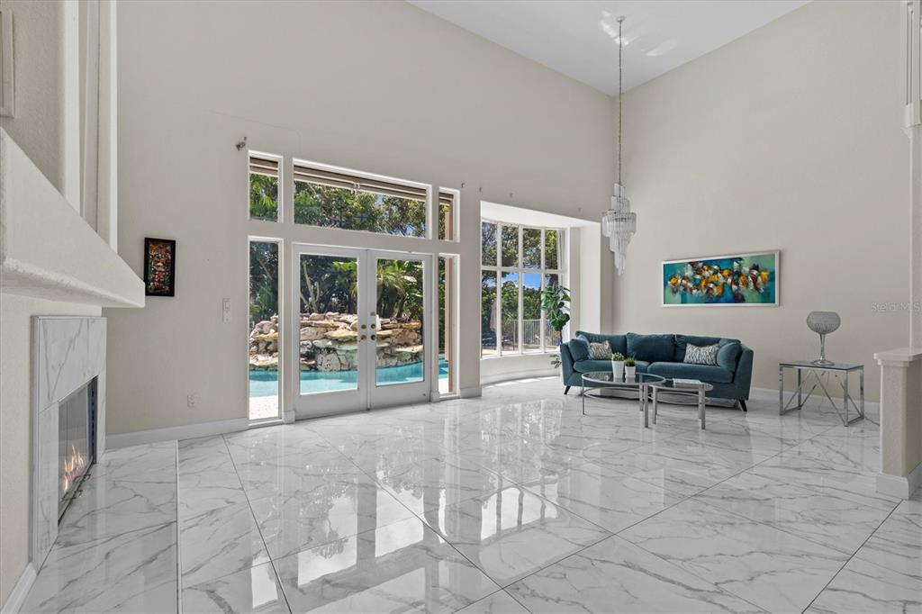 Tarpon Springs, Florida, 34689, United States, 5 Bedrooms Bedrooms, ,4 BathroomsBathrooms,Residential,For Sale,1901720