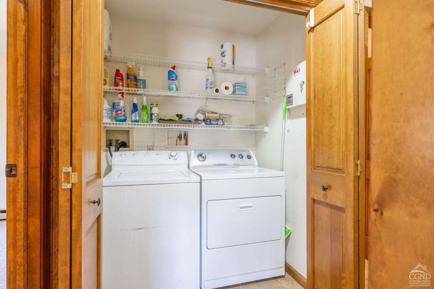 Hunter, New York, 12442, United States, 4 Bedrooms Bedrooms, ,5 BathroomsBathrooms,Residential,For Sale,1792843