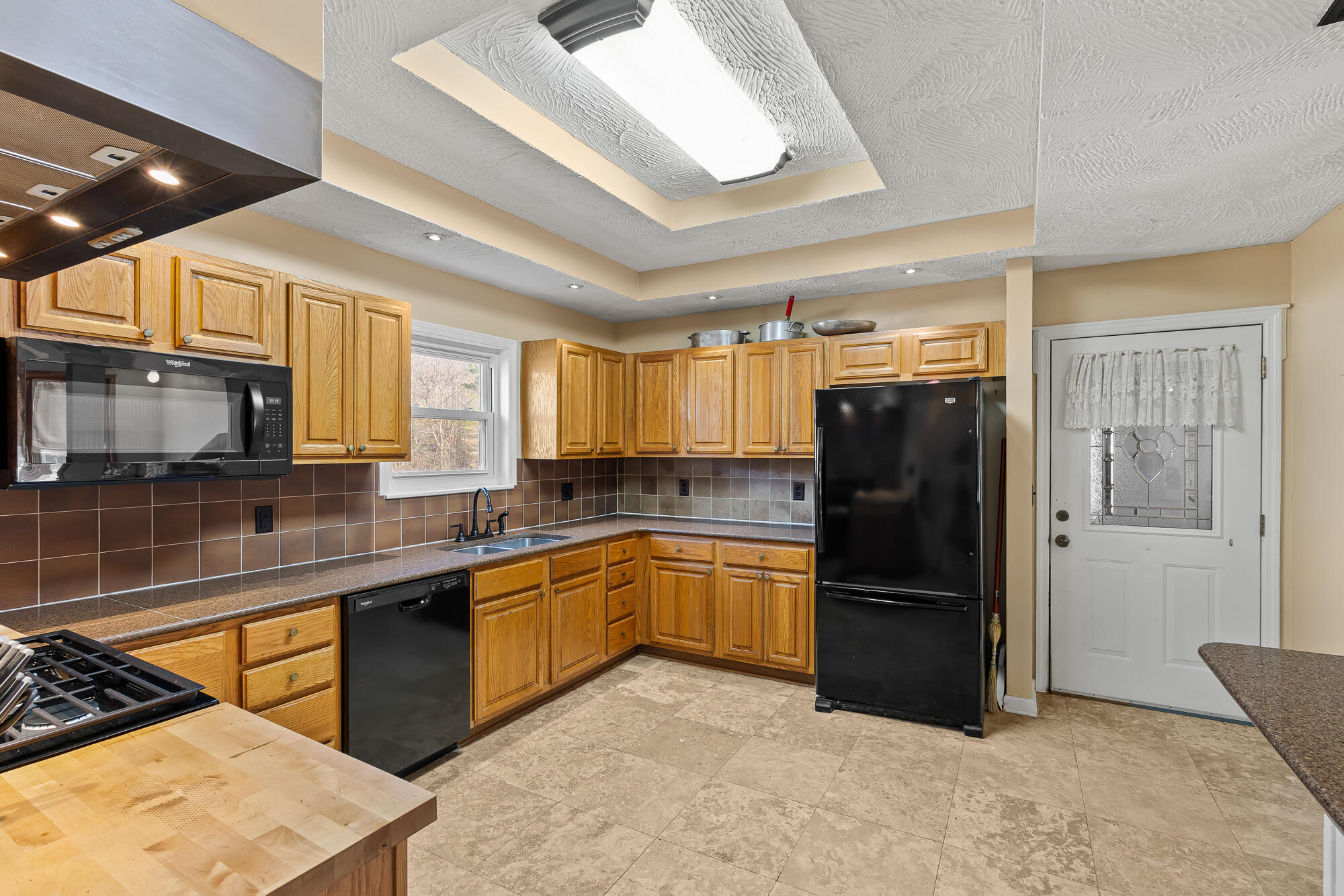 Delano, Tennessee, 37325, United States, 4 Bedrooms Bedrooms, ,4 BathroomsBathrooms,Residential,For Sale,2005353