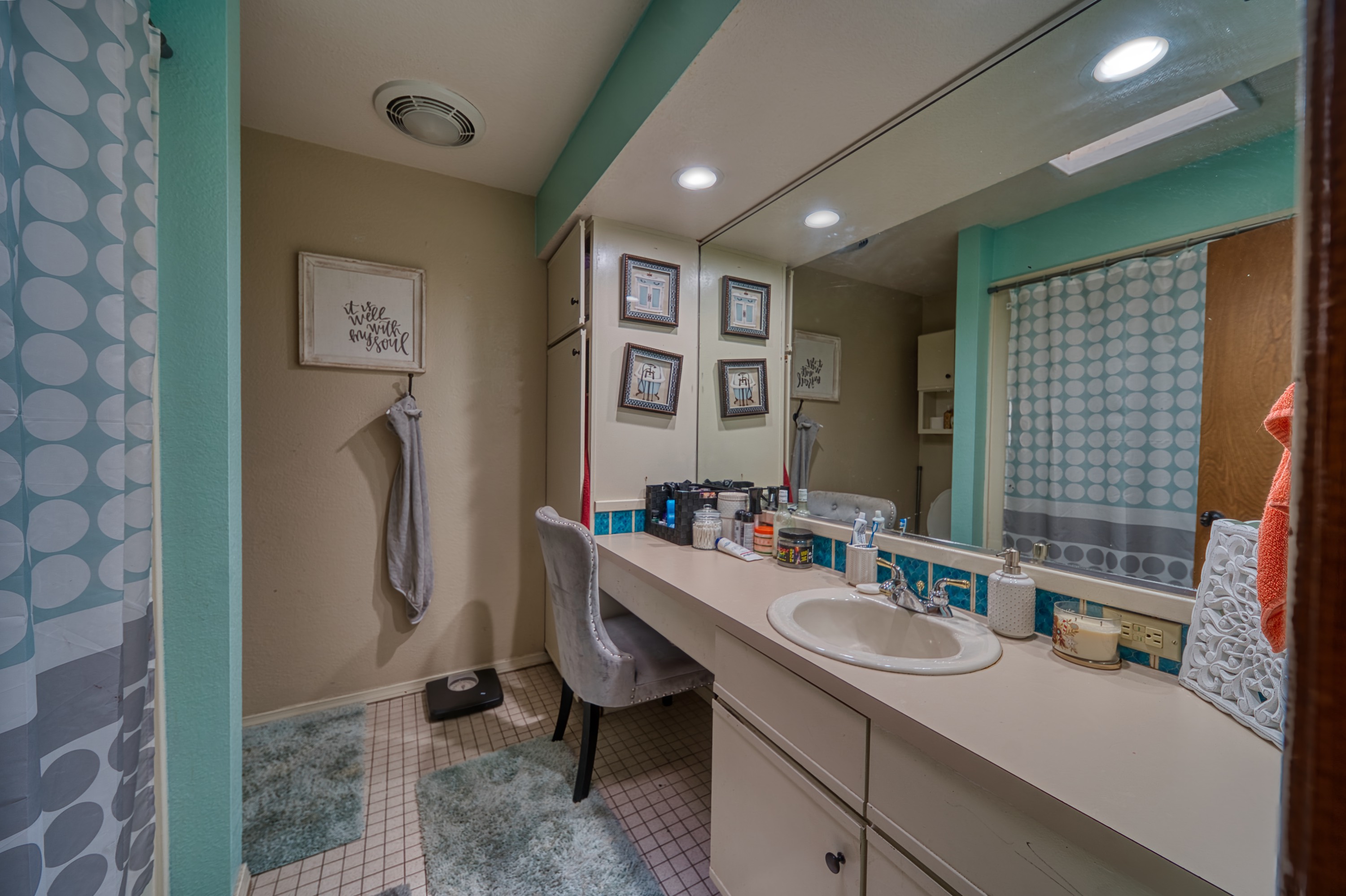 Carlsbad, New Mexico, 88220, United States, 4 Bedrooms Bedrooms, ,3 BathroomsBathrooms,Residential,For Sale,1974897