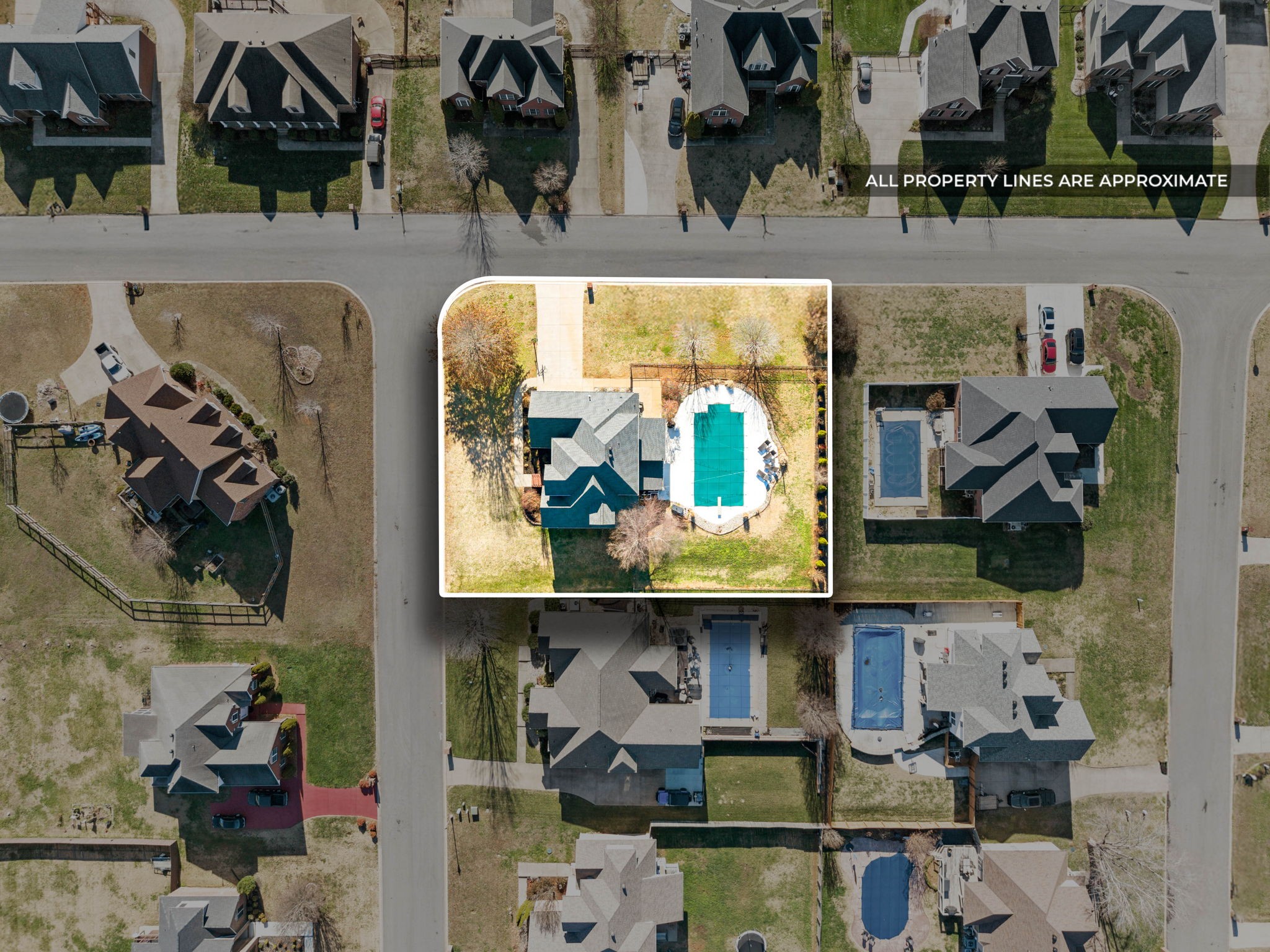 Clarksville, Tennessee, 37043, United States, 5 Bedrooms Bedrooms, ,3 BathroomsBathrooms,Residential,For Sale,2009051