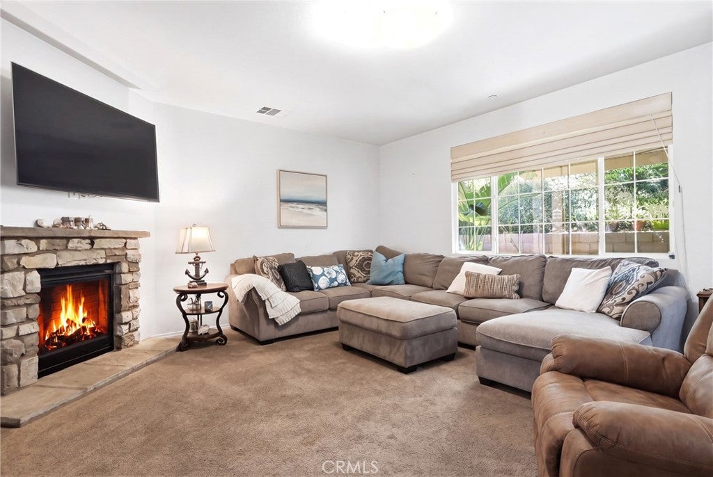 San Bernardino, California, 92407, United States, 4 Bedrooms Bedrooms, ,3 BathroomsBathrooms,Residential,For Sale,2000348