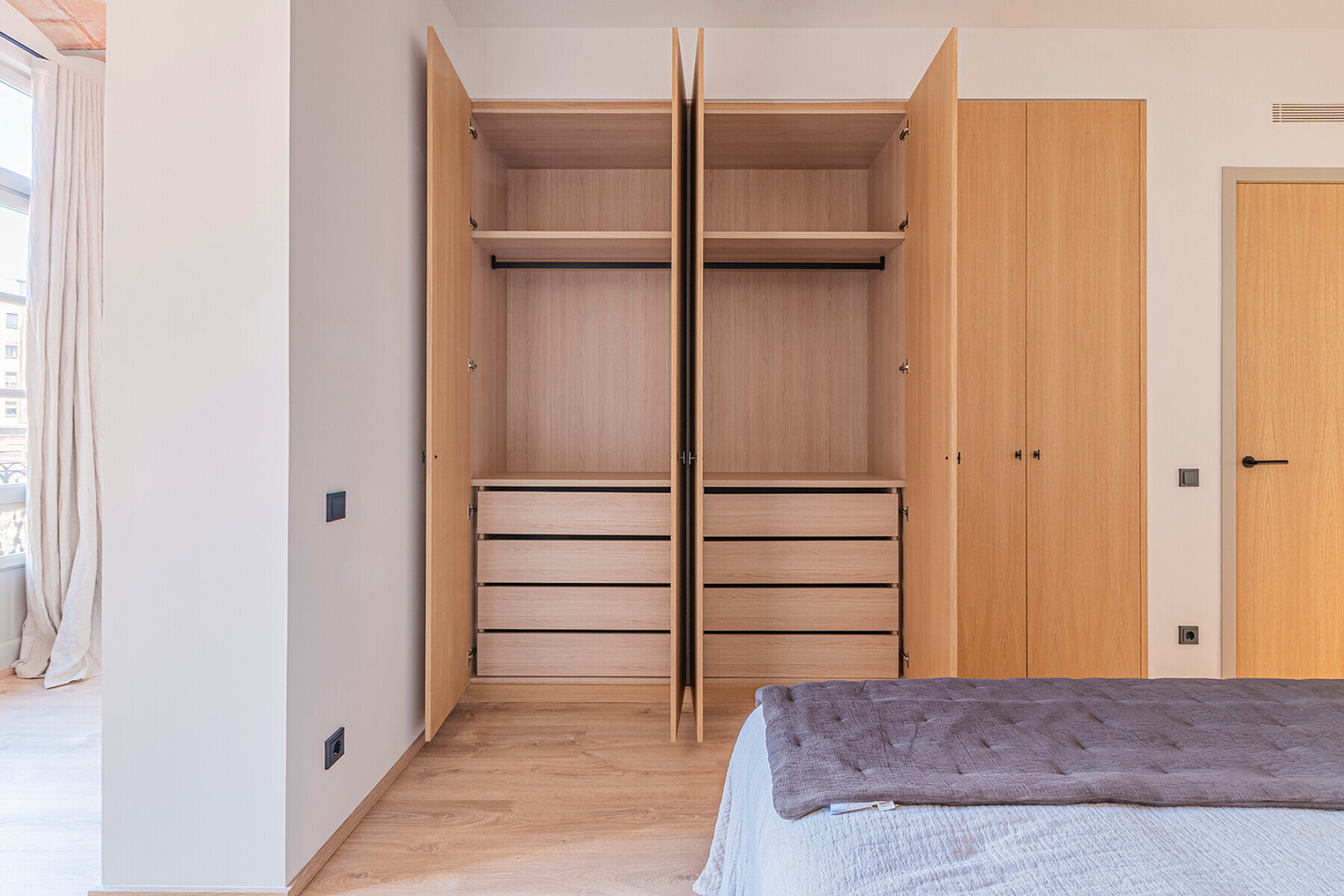  Refurbished modernist apartment in Eixample with luxury finishes - 物件實景