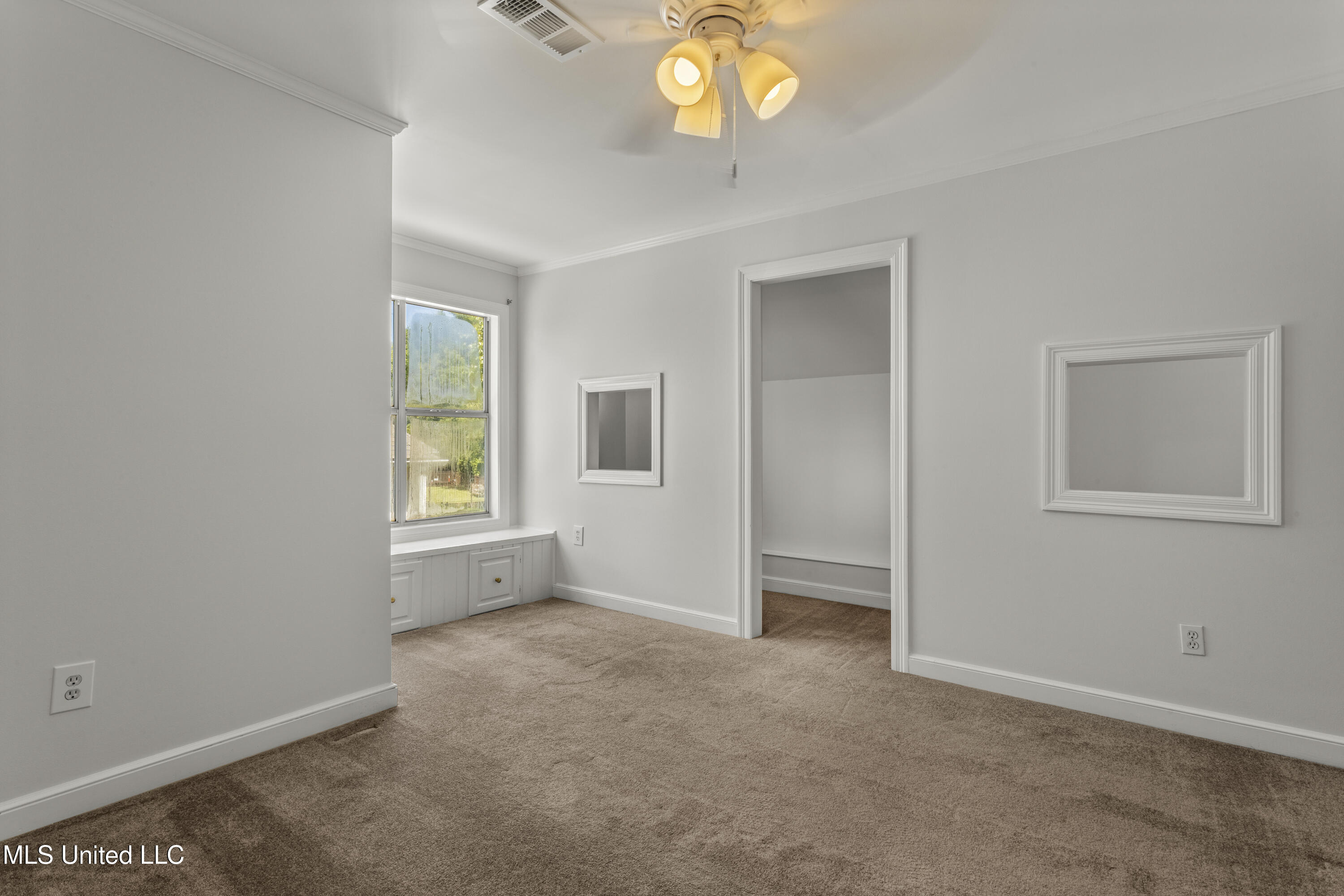 Biloxi, Mississippi, 39531, United States, 4 Bedrooms Bedrooms, ,3 BathroomsBathrooms,Residential,For Sale,1908803