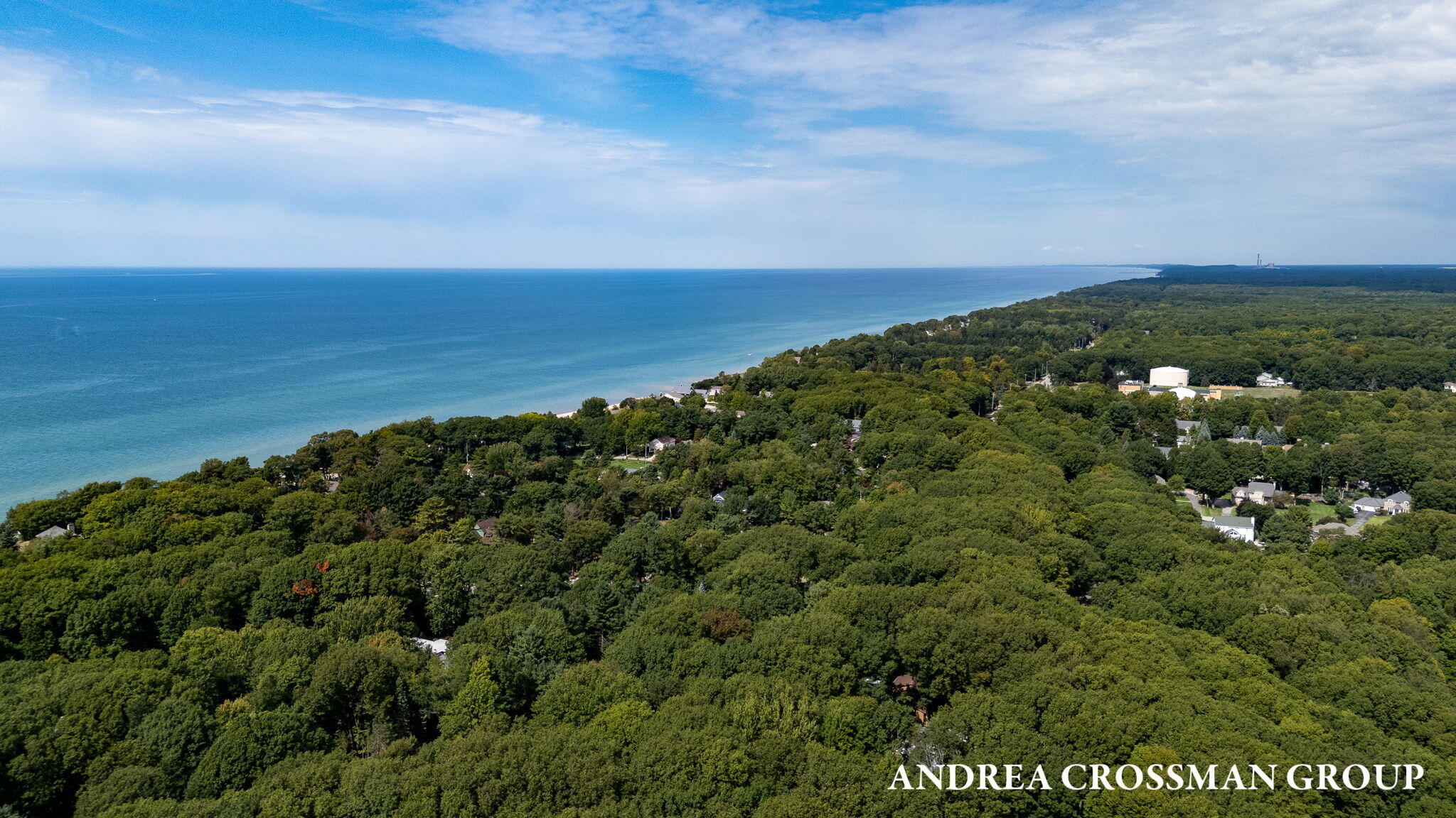 Holland, Michigan, 49424, United States, 5 Bedrooms Bedrooms, ,4 BathroomsBathrooms,Residential,For Sale,1947072