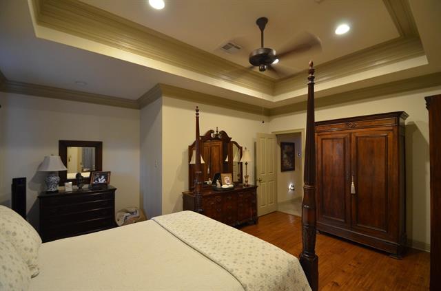 Schriever, Louisiana, 70395, United States, 4 Bedrooms Bedrooms, ,3 BathroomsBathrooms,Residential,For Sale,1988518