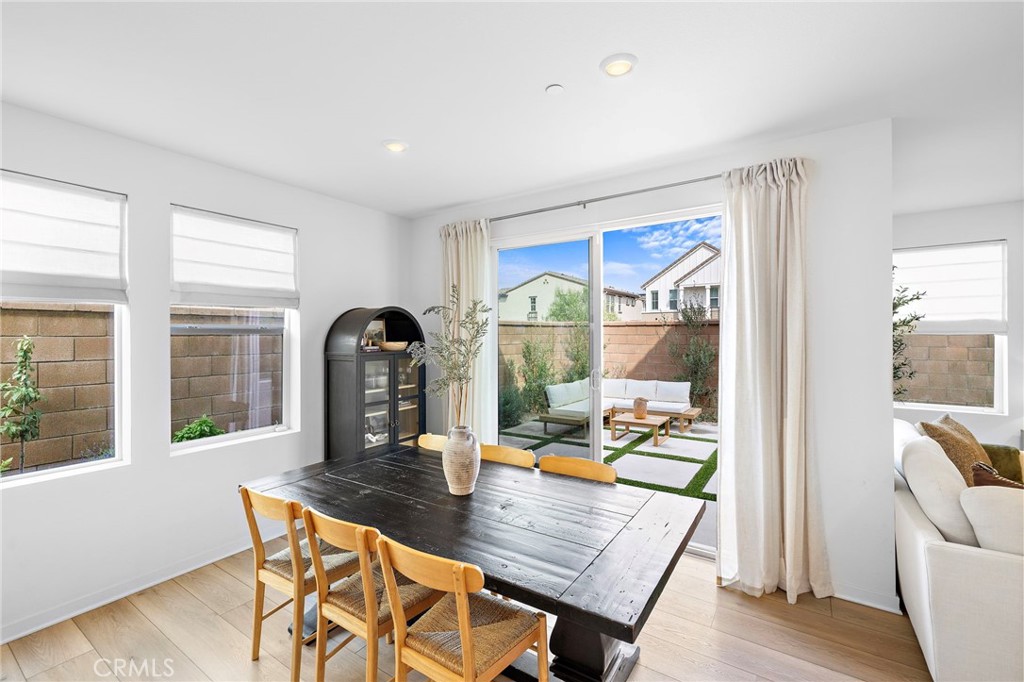 Corona, California, 92883, United States, 3 Bedrooms Bedrooms, ,3 BathroomsBathrooms,Residential,For Sale,1903718