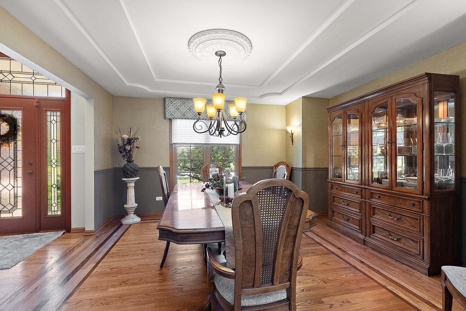 Orland Park, Illinois, 60467, United States, 4 Bedrooms Bedrooms, ,5 BathroomsBathrooms,Residential,For Sale,1987350