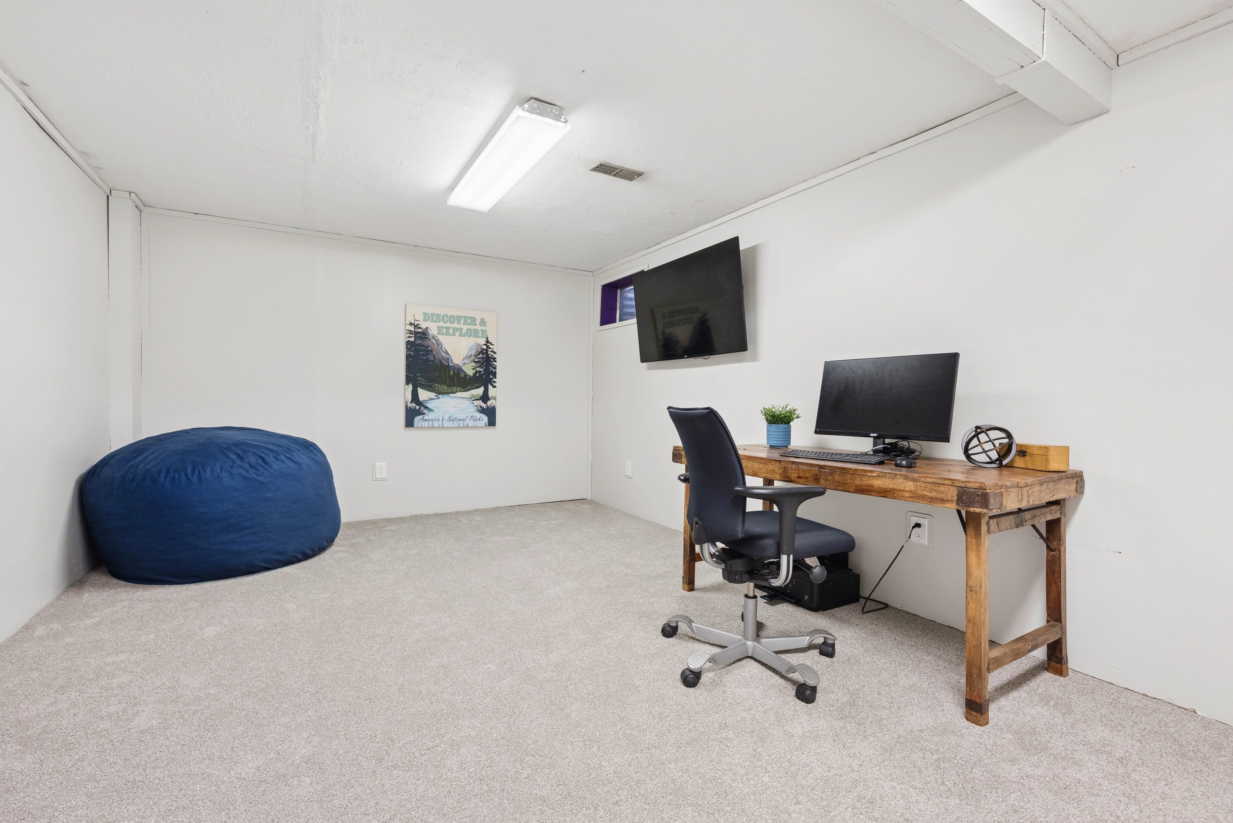  Spacious, functional layout with thoughtful updates in all the right places - 物件實景