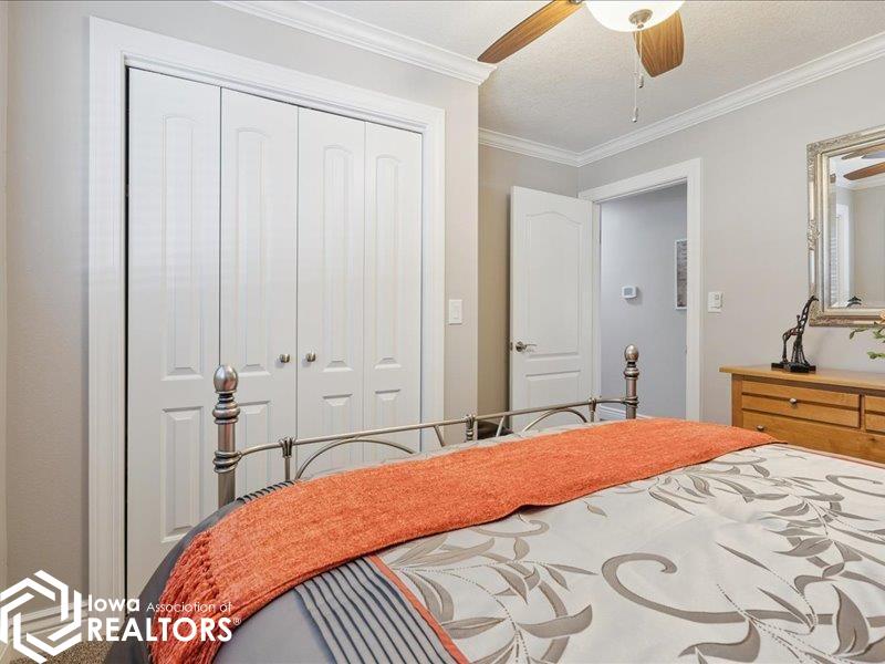 Burlington, Iowa, 52601, United States, 3 Bedrooms Bedrooms, ,3 BathroomsBathrooms,Residential,For Sale,1980074