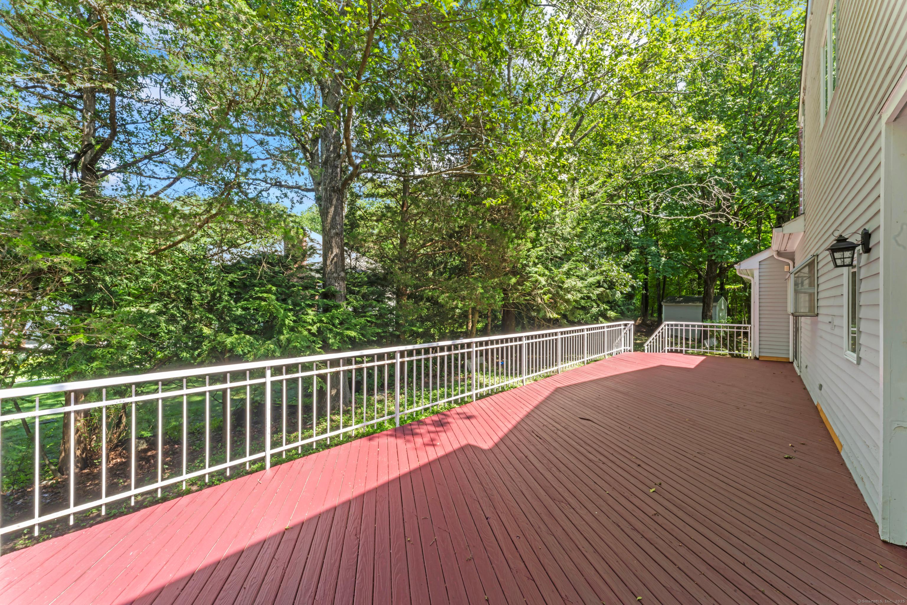 Stamford, Connecticut, 06903, United States, 4 Bedrooms Bedrooms, ,4 BathroomsBathrooms,Residential,For Sale,1987323